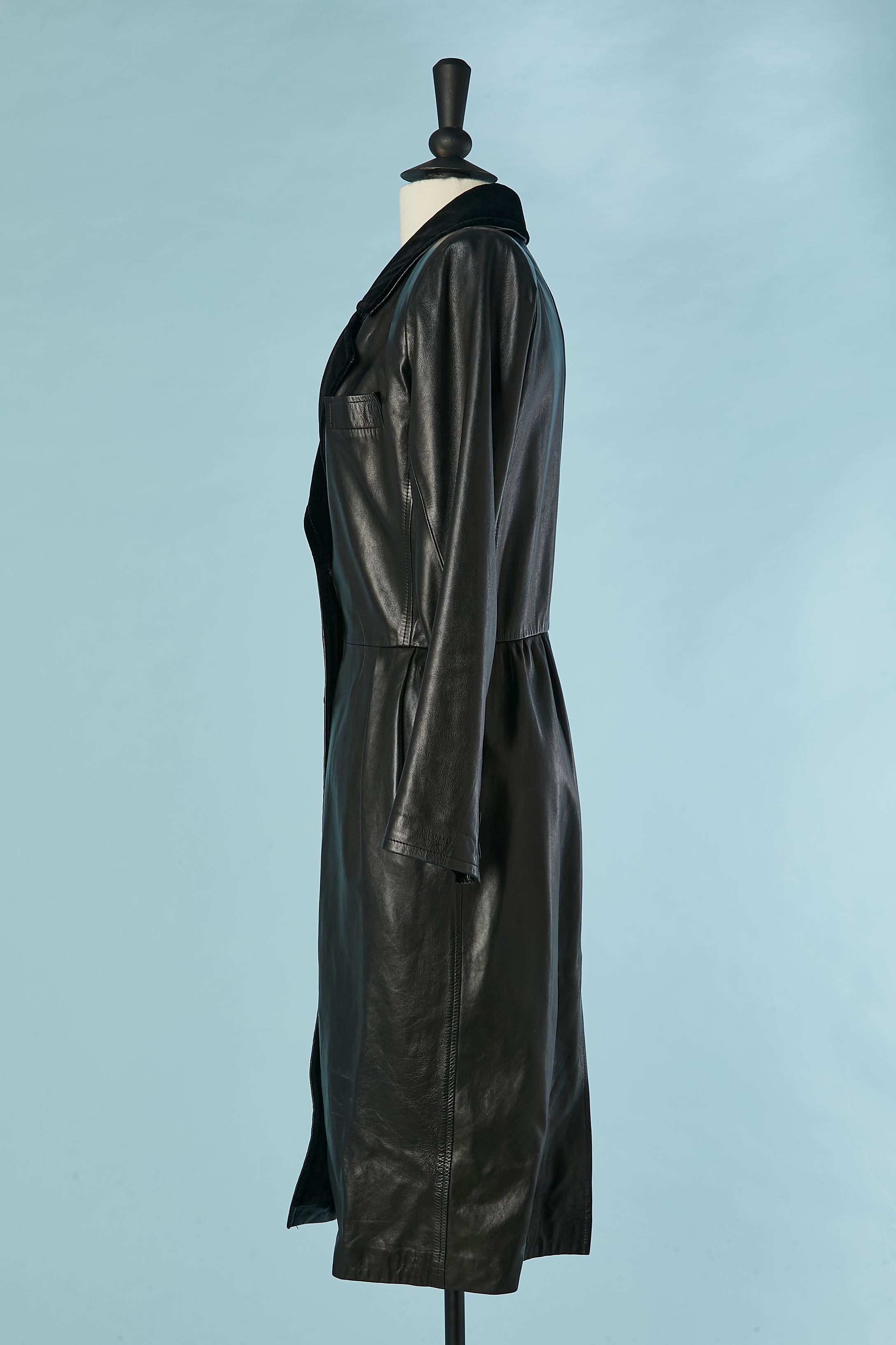 Black leather dress with velvet collar Saint Laurent Rive Gauche For Sale 1