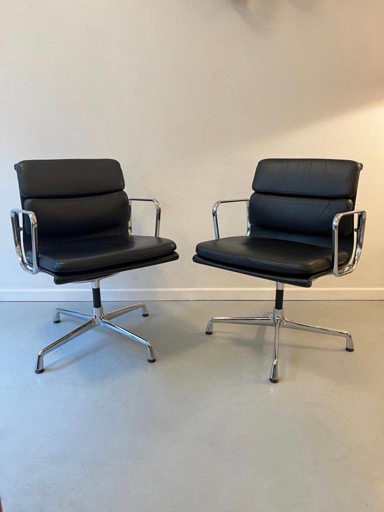Black Leather EA 207 Soft Pad Office Chair by Charles & Ray Eames 3