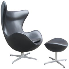 Black Leather Egg Chair and Ottoman by Arne Jacobsen for Fritz Hansen