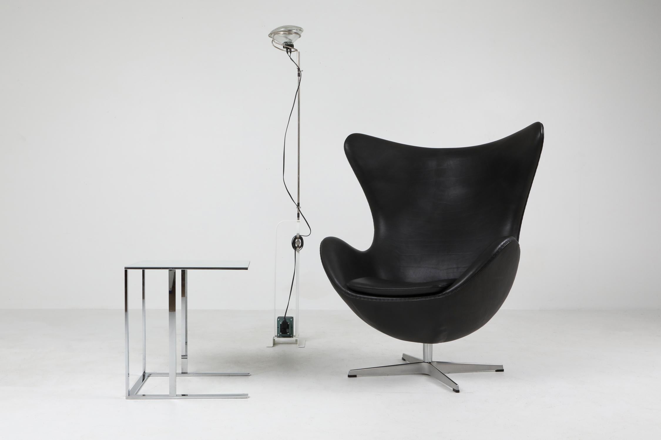 Black Leather Egg Chair by Arne Jacobsen for Fritz Hansen In Excellent Condition In Antwerp, BE