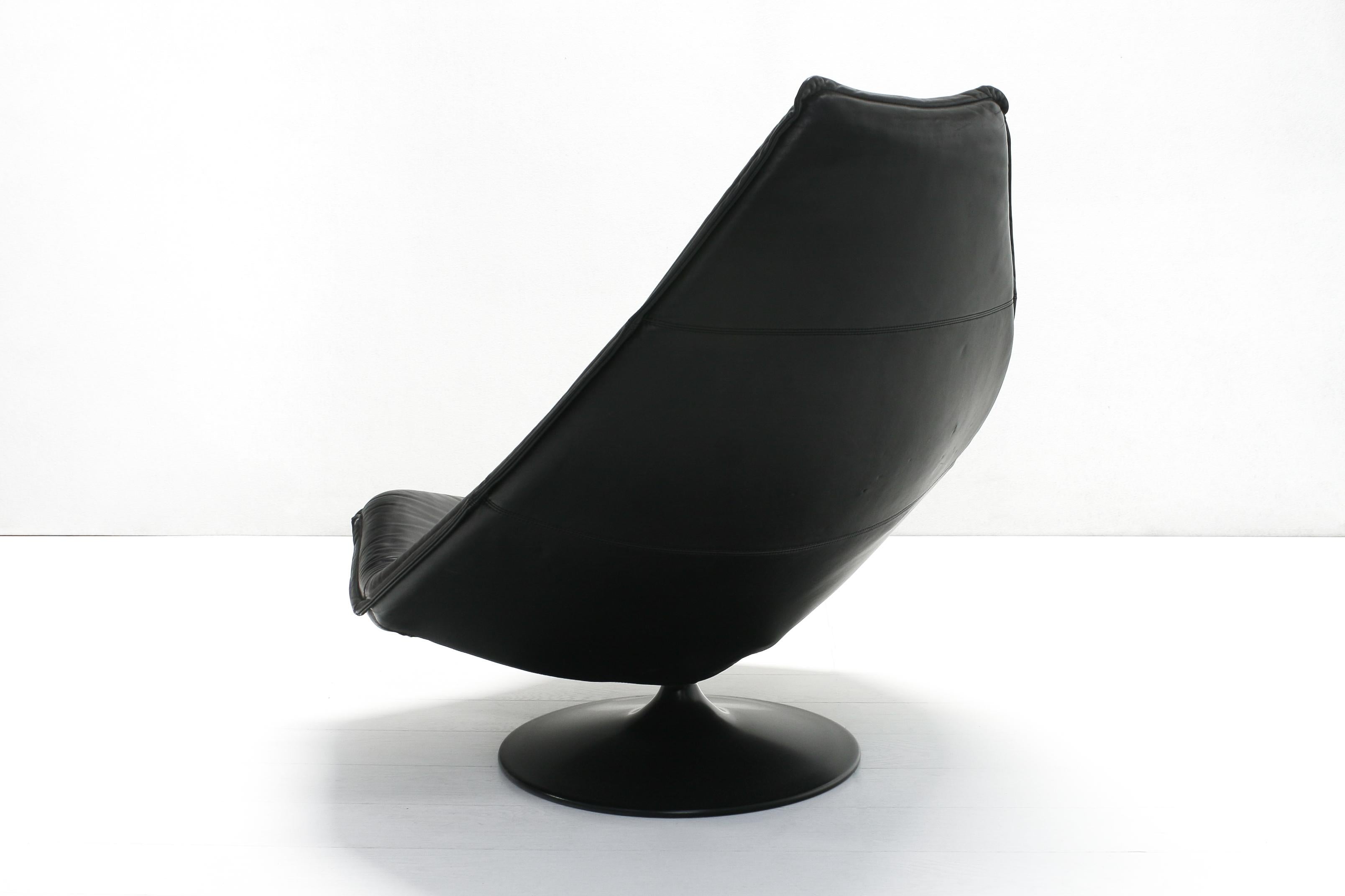 20th Century Black Leather F585 Swivel Lounge Chair by Geoffrey Harcourt for Artifort, 1970s