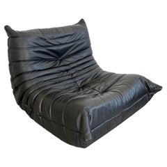 Black Leather Fireside Togo Seat by Ligne Roset, 1980s France