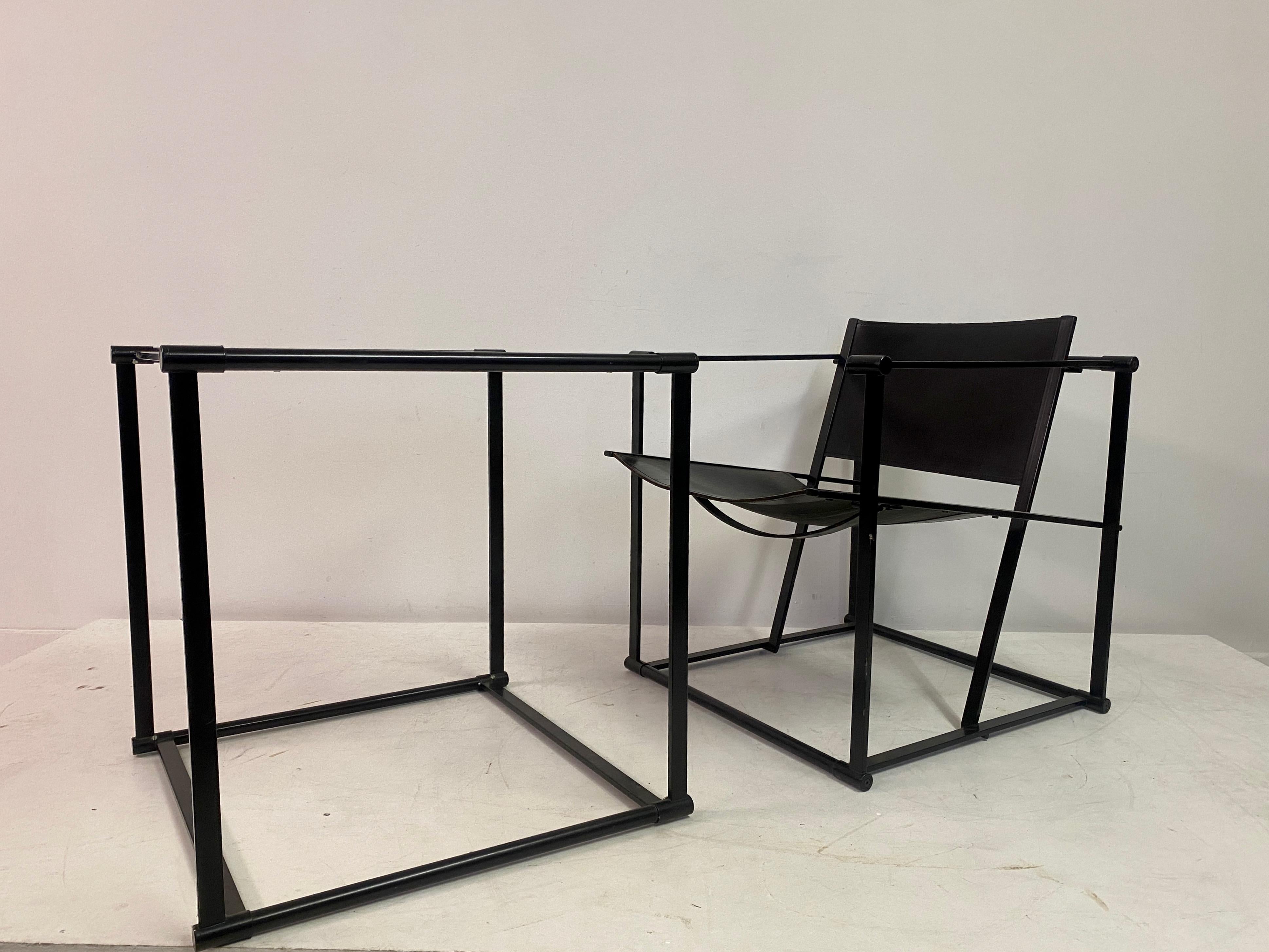 Stuhl und Tisch aus schwarzem Leder FM62 für Pastoe von Radboud van Beekum (Stahl) im Angebot