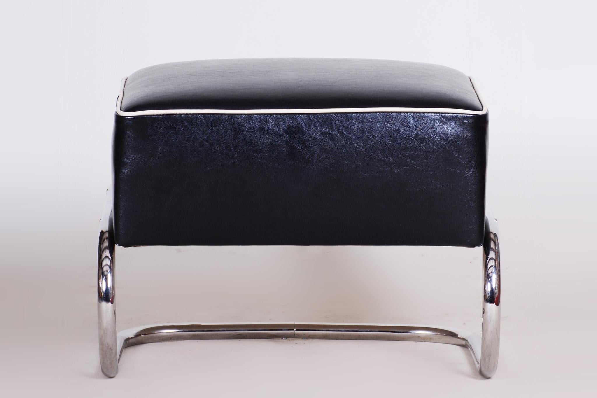 Bauhaus Black Leather Foot Stool, 1930s Czechia, Made by Slezák For Sale