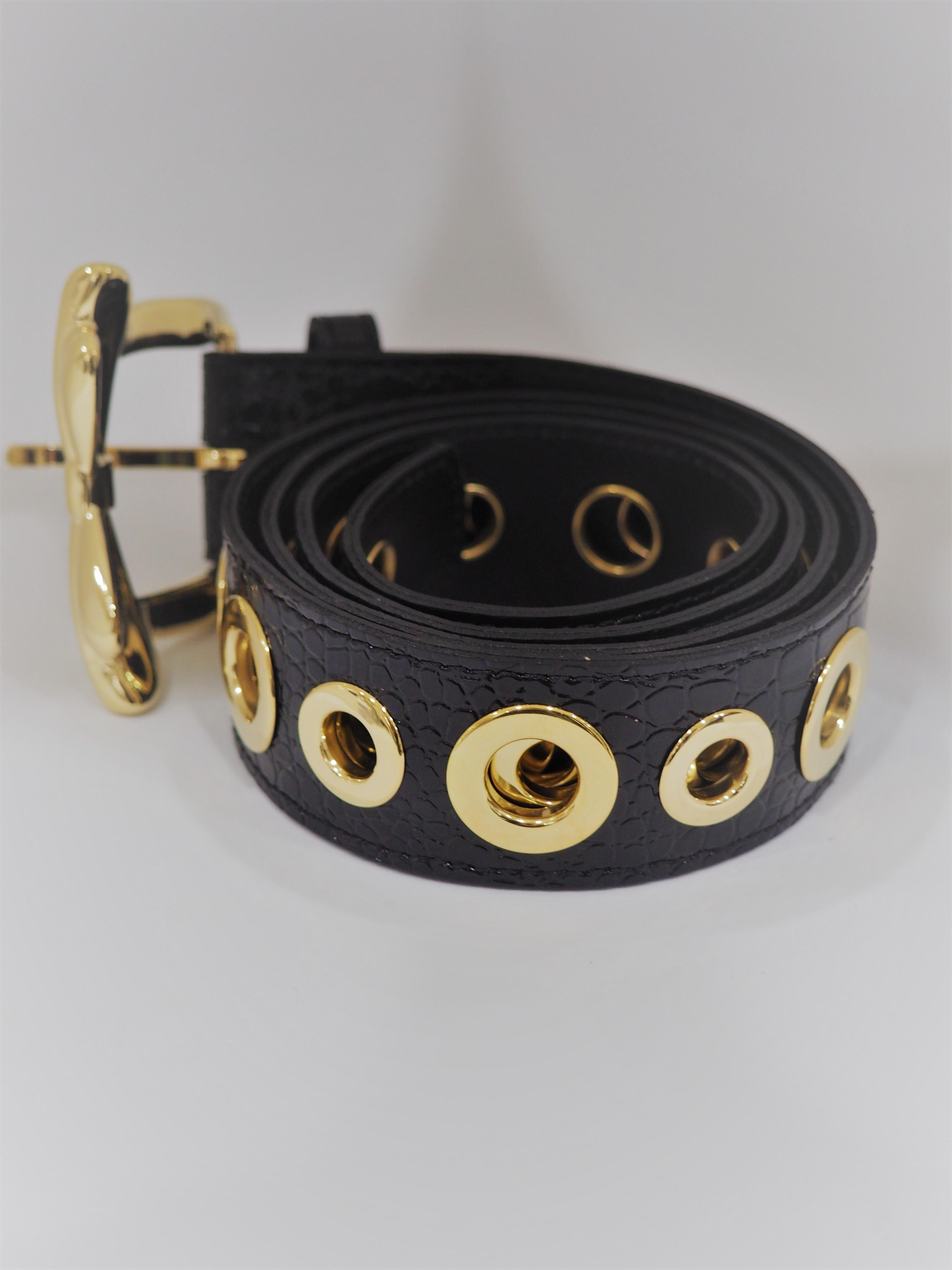 Black leather gold hardware belt NWOT In New Condition In Capri, IT