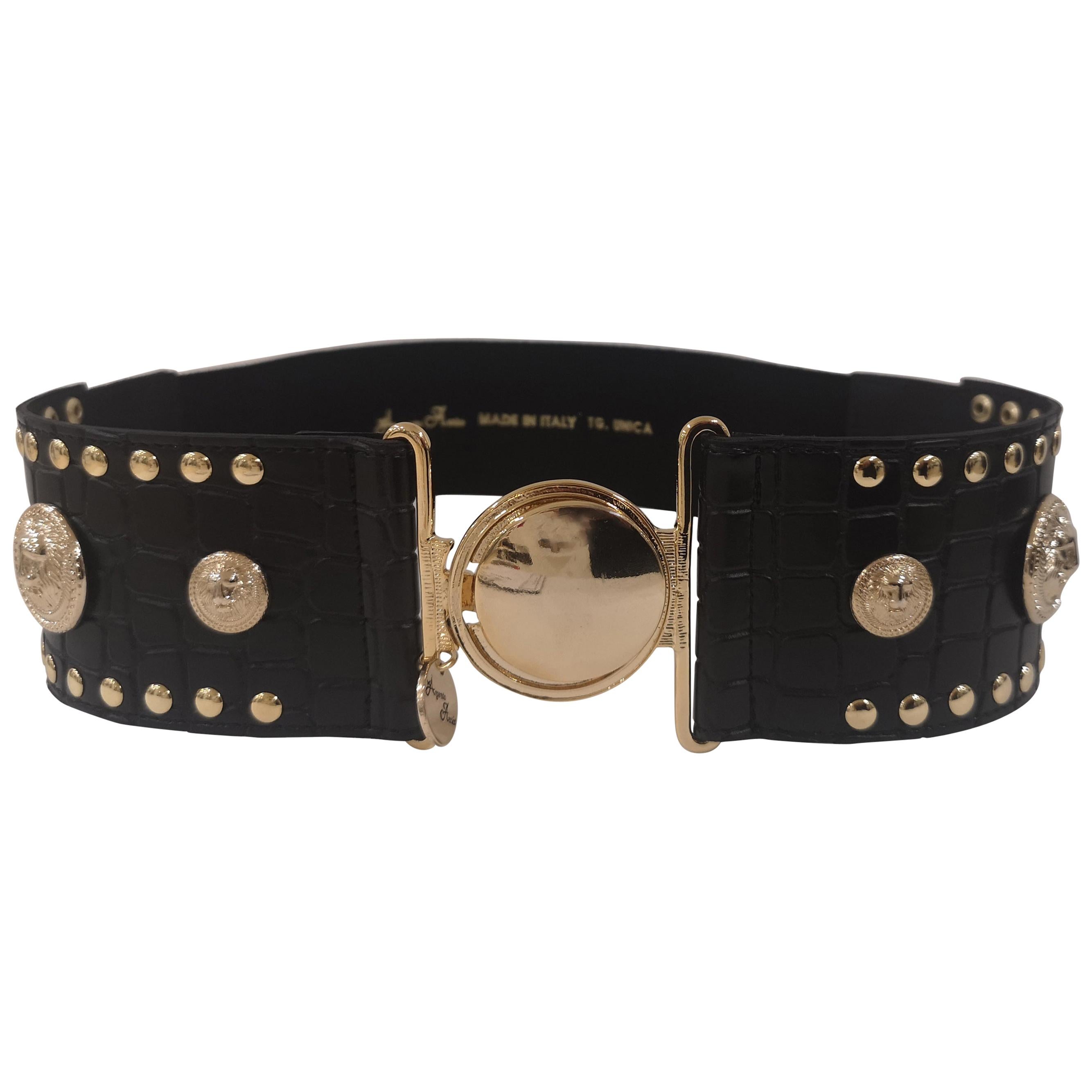 Black leather gold hardware elastic belt NWOT