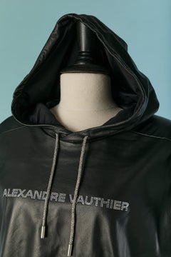 Schwarzer Kapuzenpullover aus Leder ALEXANDRE VAUTHIER