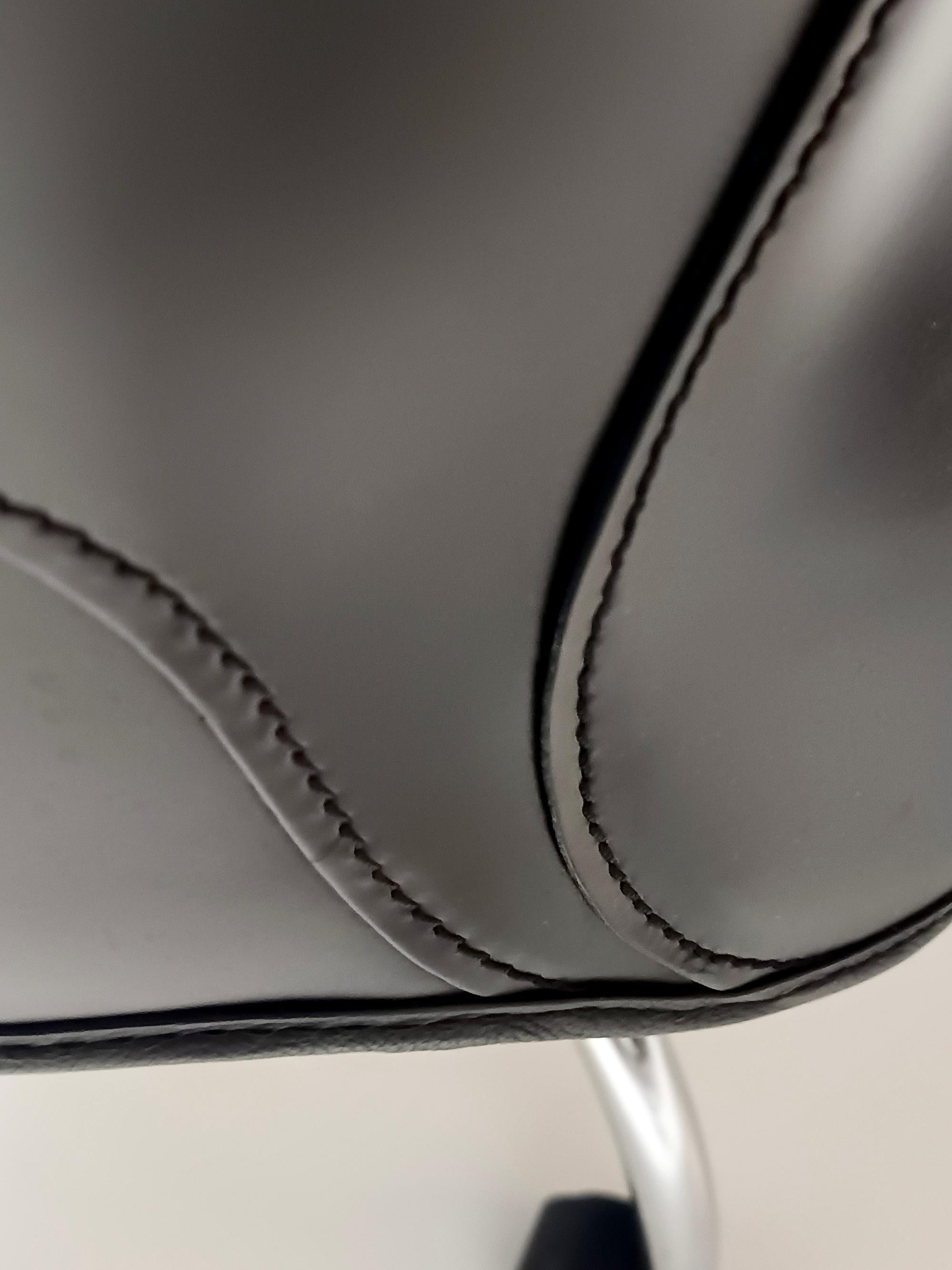 Black Leather Incisa Office Chair by Vico Magistretti for De Padova, 1992 For Sale 5