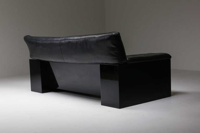 Black Leather Italian Design Cini Boeri 'Brigadier' Loveseats for Knoll For Sale 9
