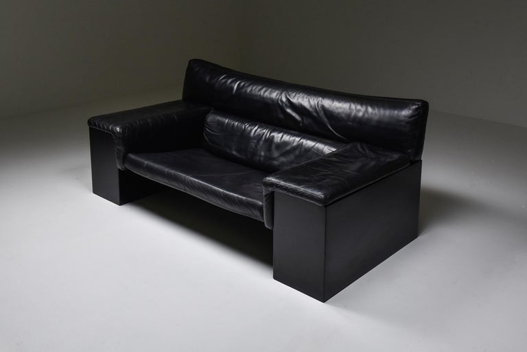Black Leather Italian Design Cini Boeri 'Brigadier' Loveseats for Knoll In Good Condition For Sale In Antwerp, BE