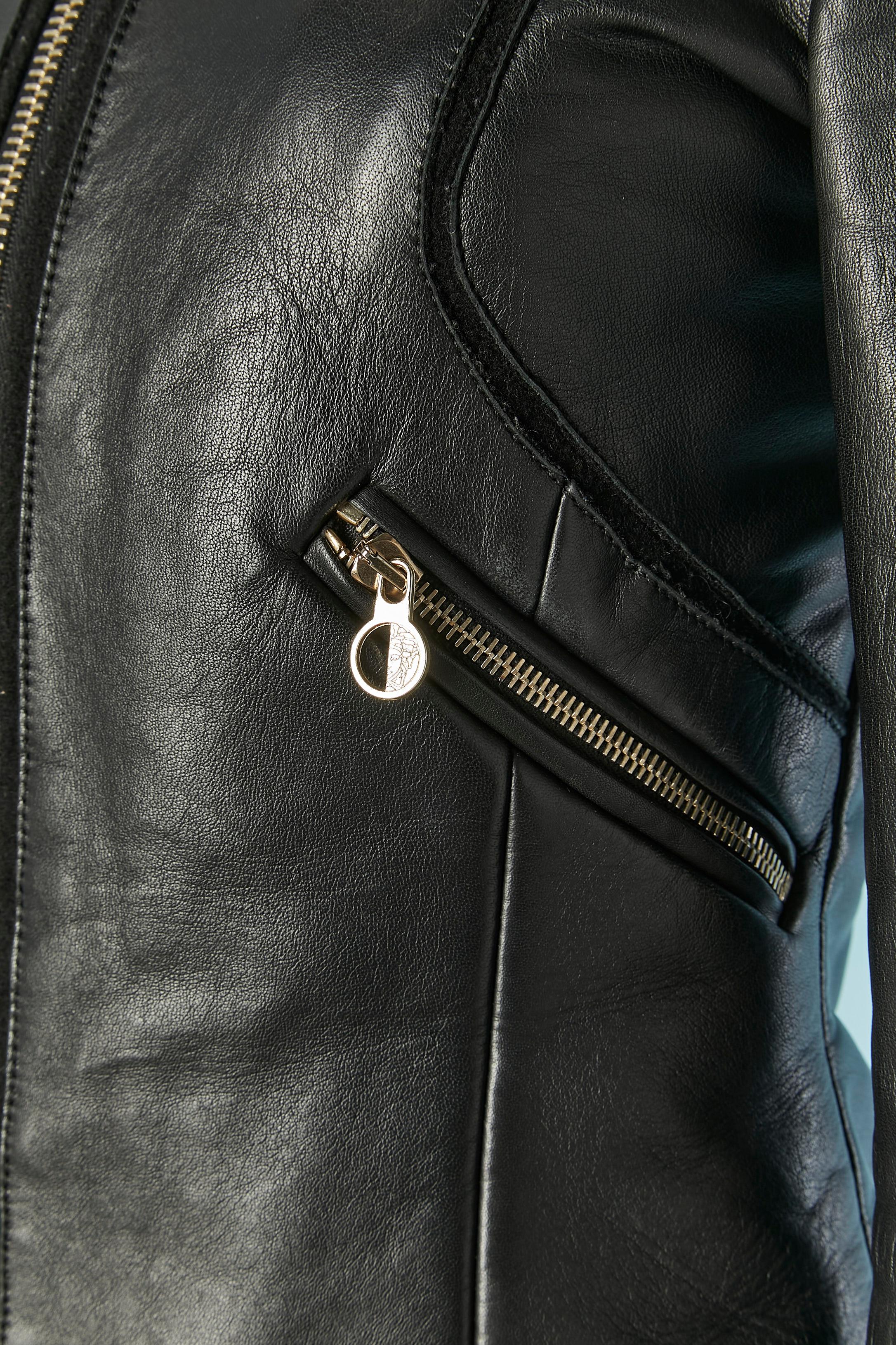 Veste en cuir noir avec empiècement en feutre et découpe VERSACE COLLECTION Excellent état - En vente à Saint-Ouen-Sur-Seine, FR