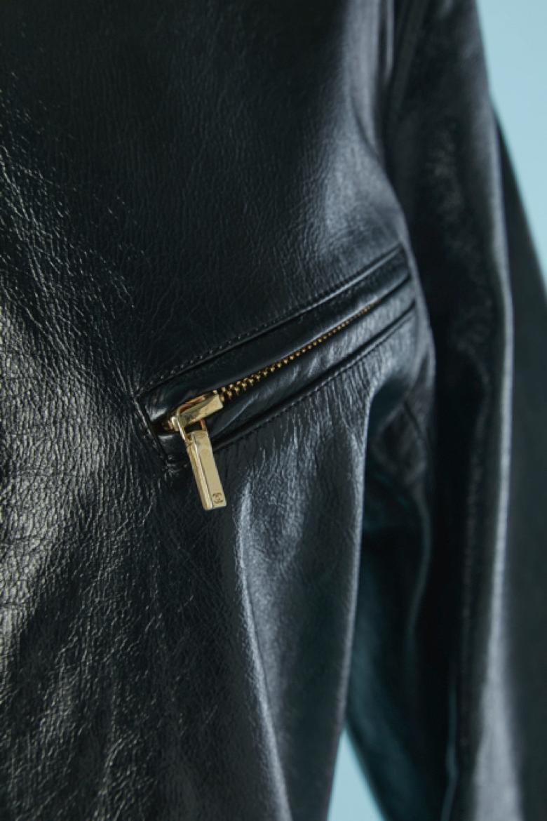 Noir Combinaison en cuir noir CHANEL FW 2024/25 en vente