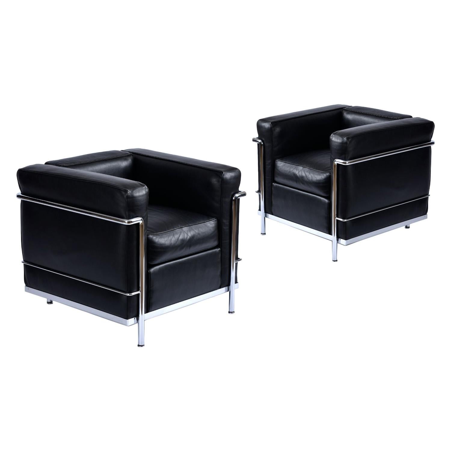 Black Leather Le Corbusier LC2 Chair by Cassina for Atelier International