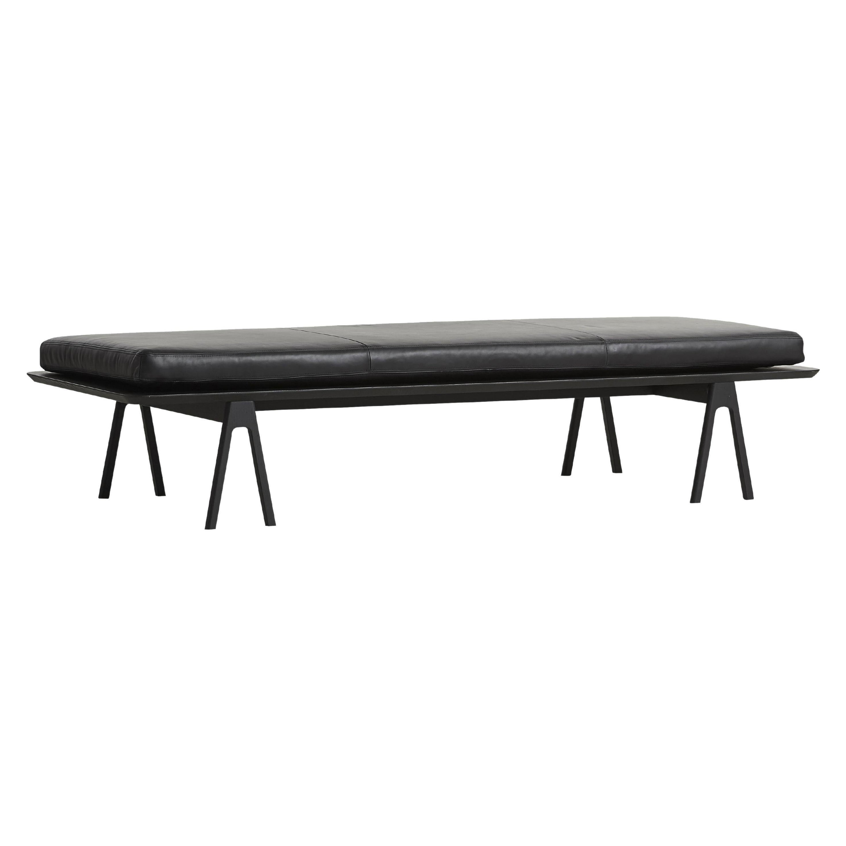 Tagesbett aus schwarzem Leder von Msds Studio