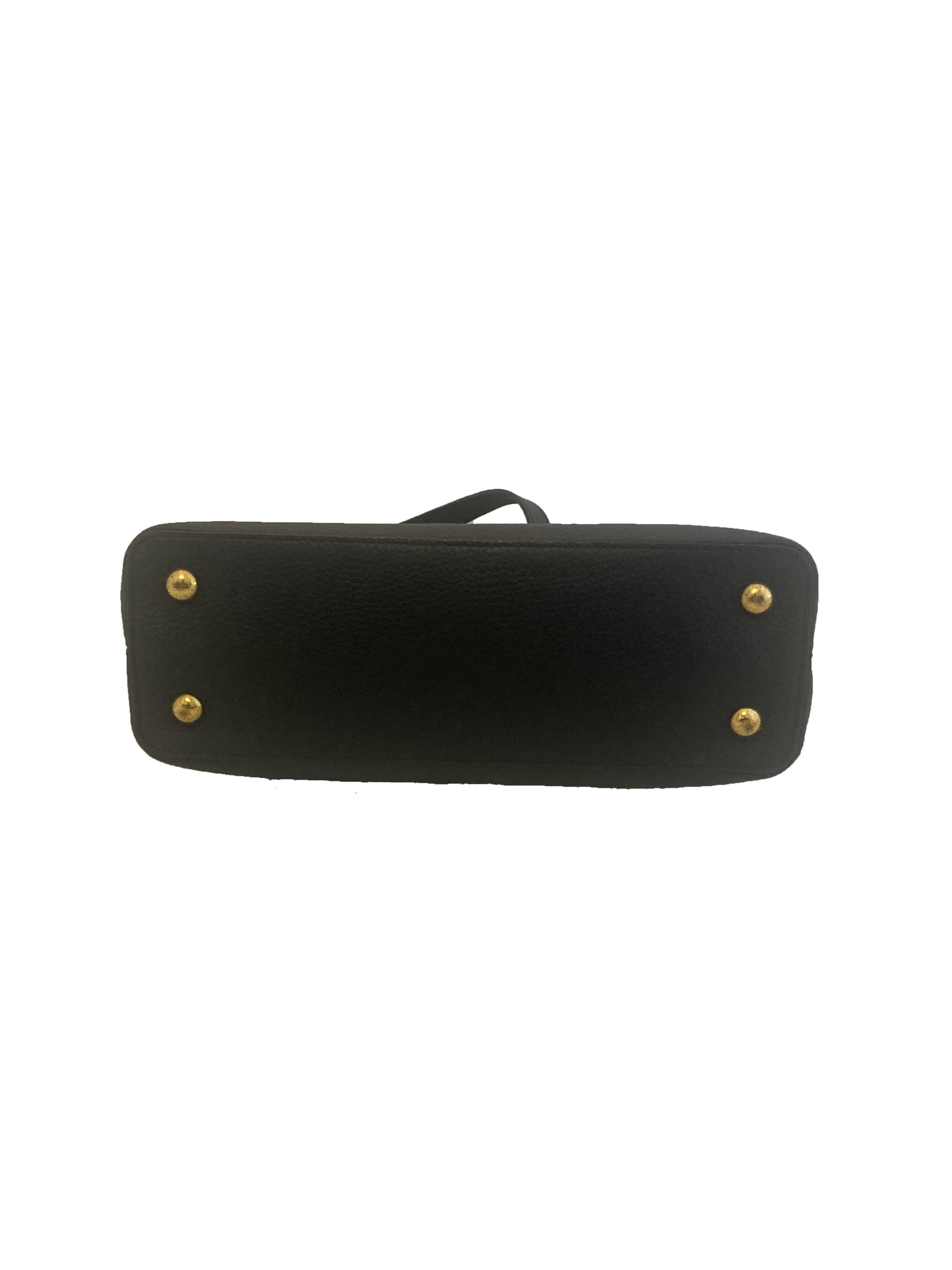 Black Leather Louis Vuitton Capucine BB Shoulder Bag For Sale 1