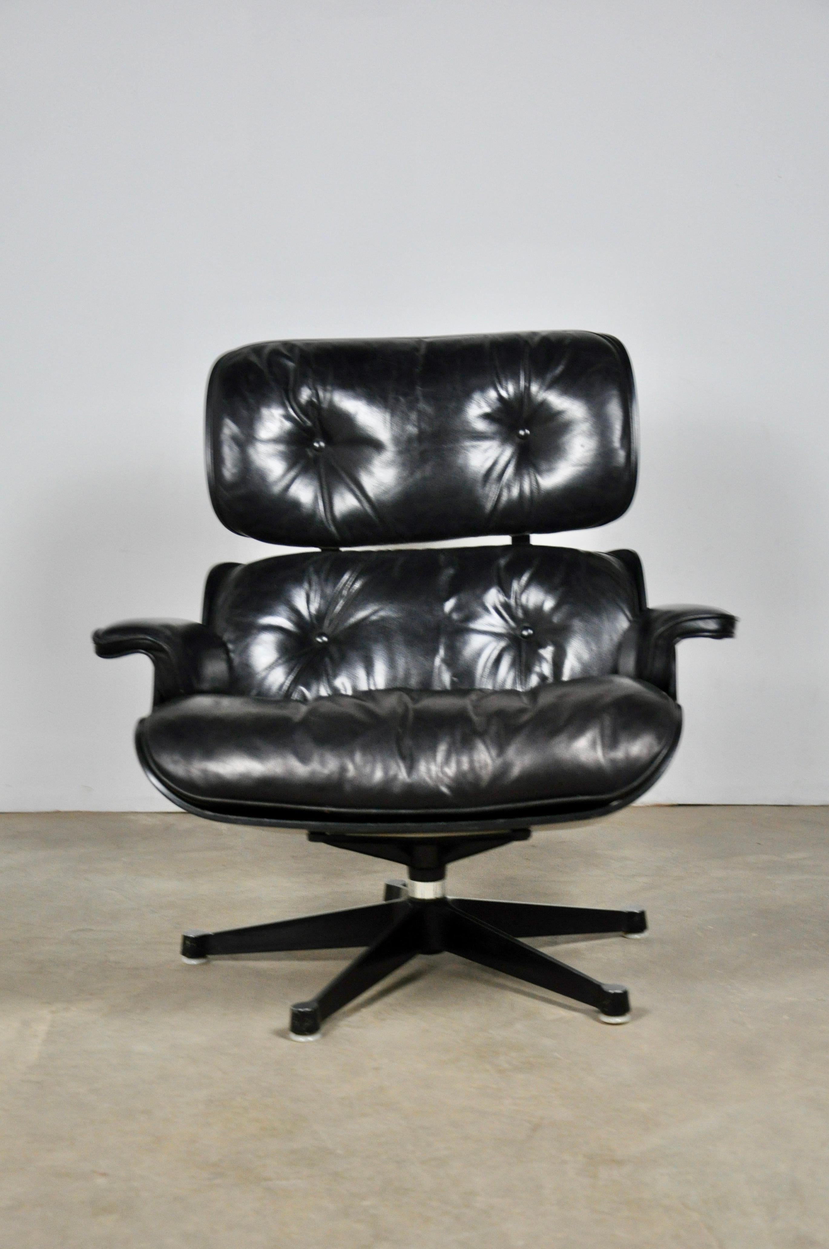 Mid-Century Modern Black Leather Lounge Chair by Charles & Ray Eames, 1970s