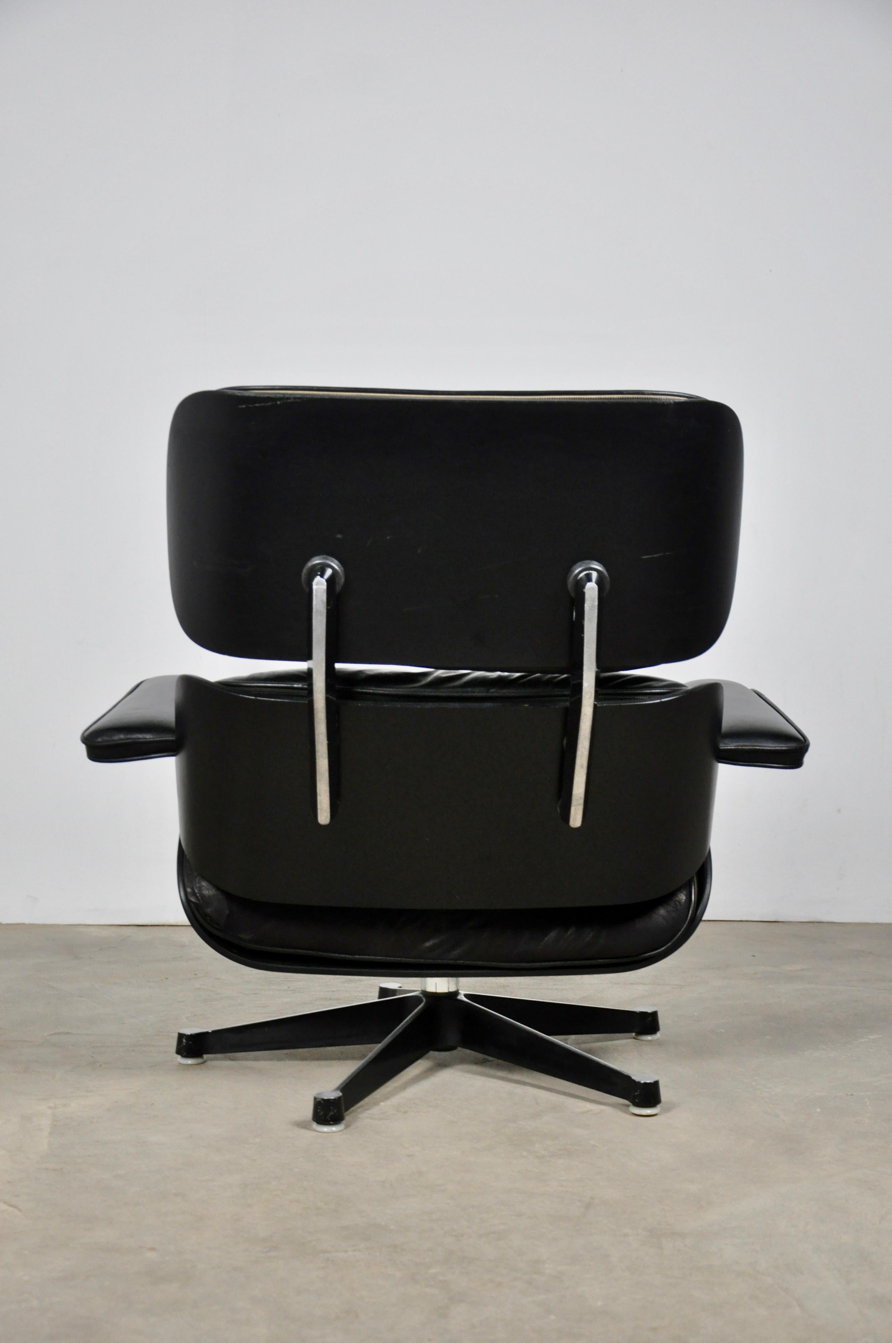 Late 20th Century Black Leather Lounge Chair by Charles & Ray Eames, 1970s