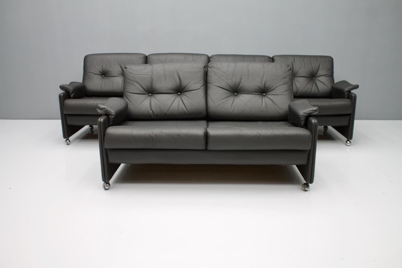 Black Leather Loveseat Sofa, Germany, 1959 For Sale 1