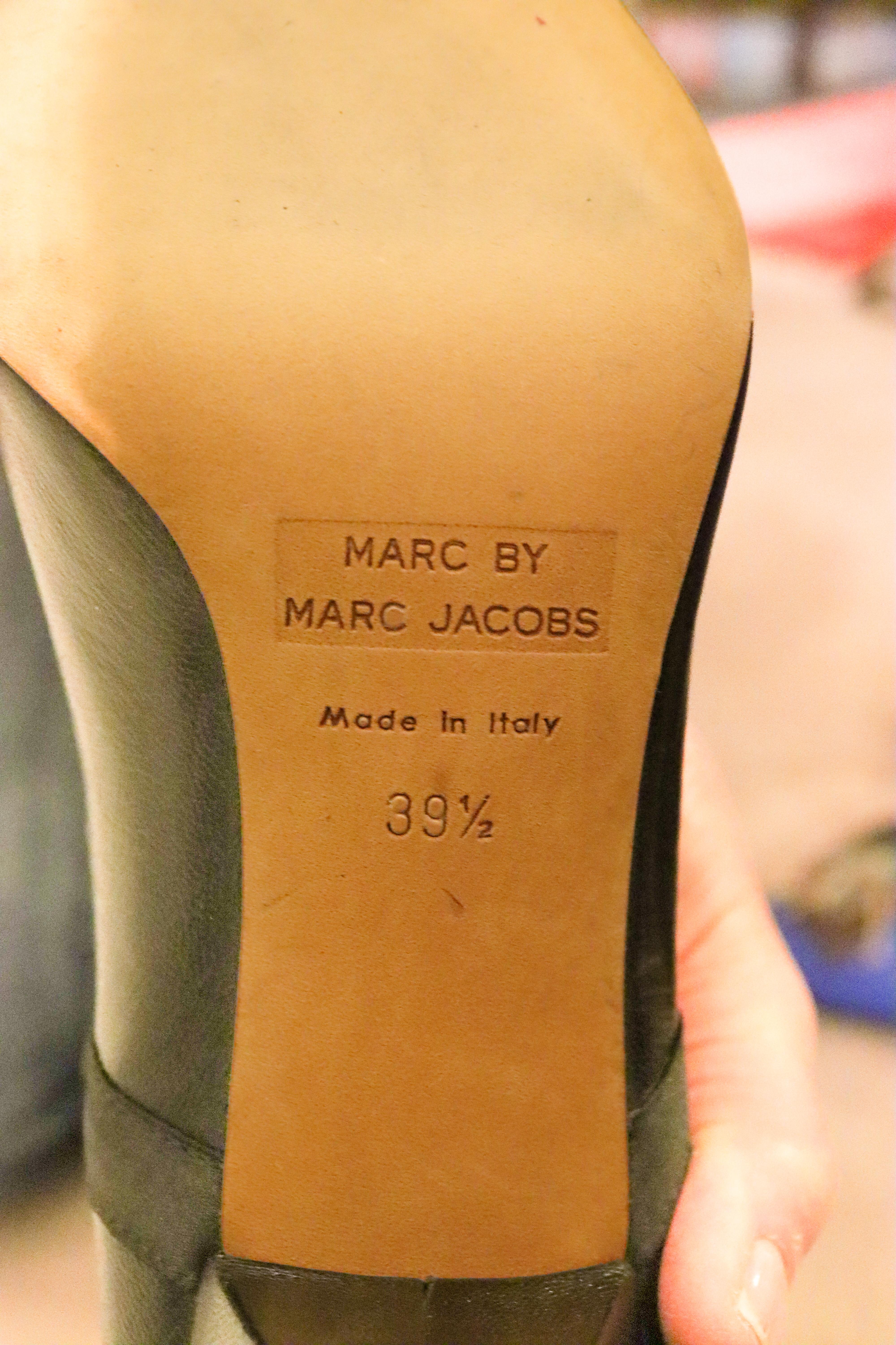 Black Leather Marc Jacobs  Heels In Good Condition For Sale In London, GB