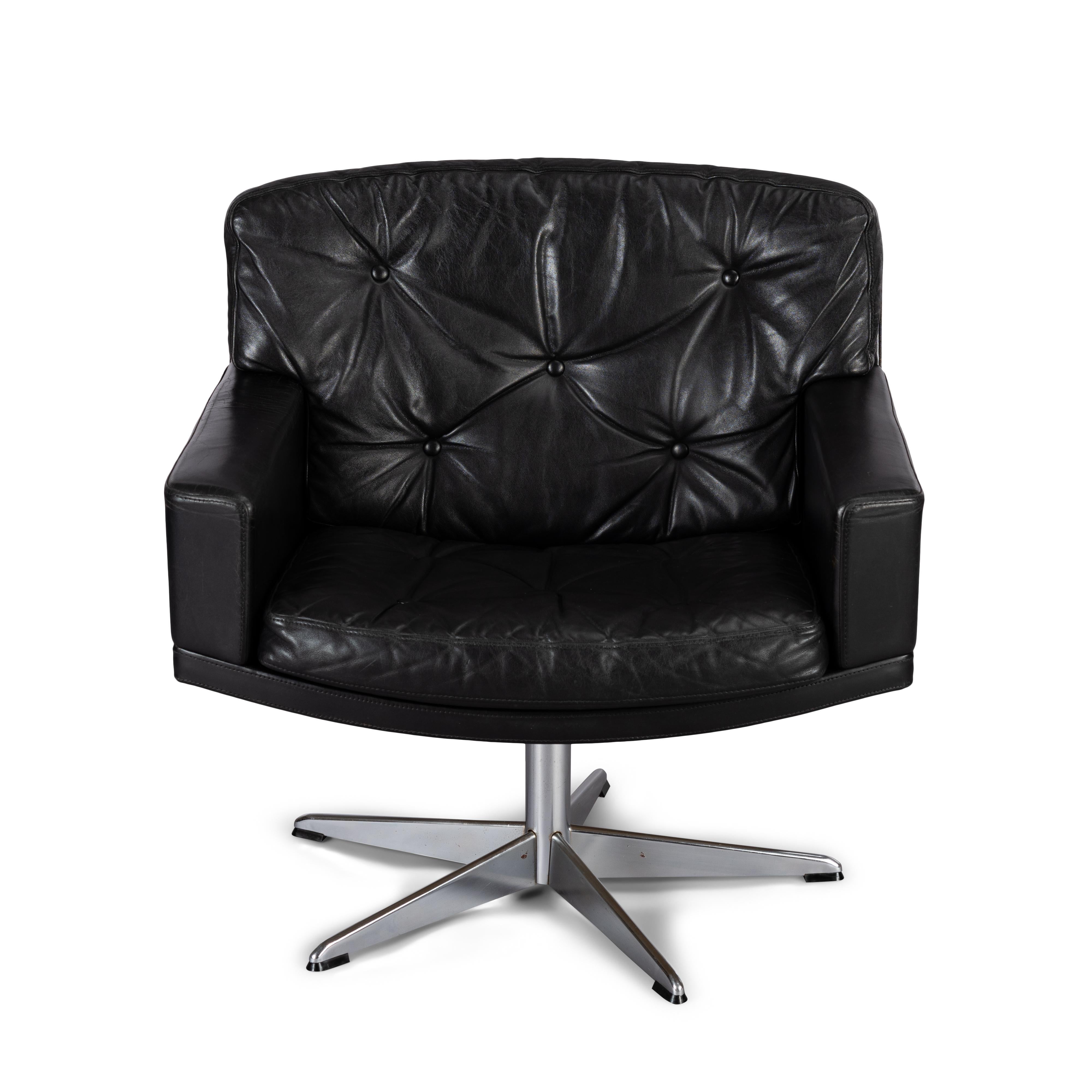 Danish Black Leather Mid-Century Modern Swivel Chair by Lystager, 1960s