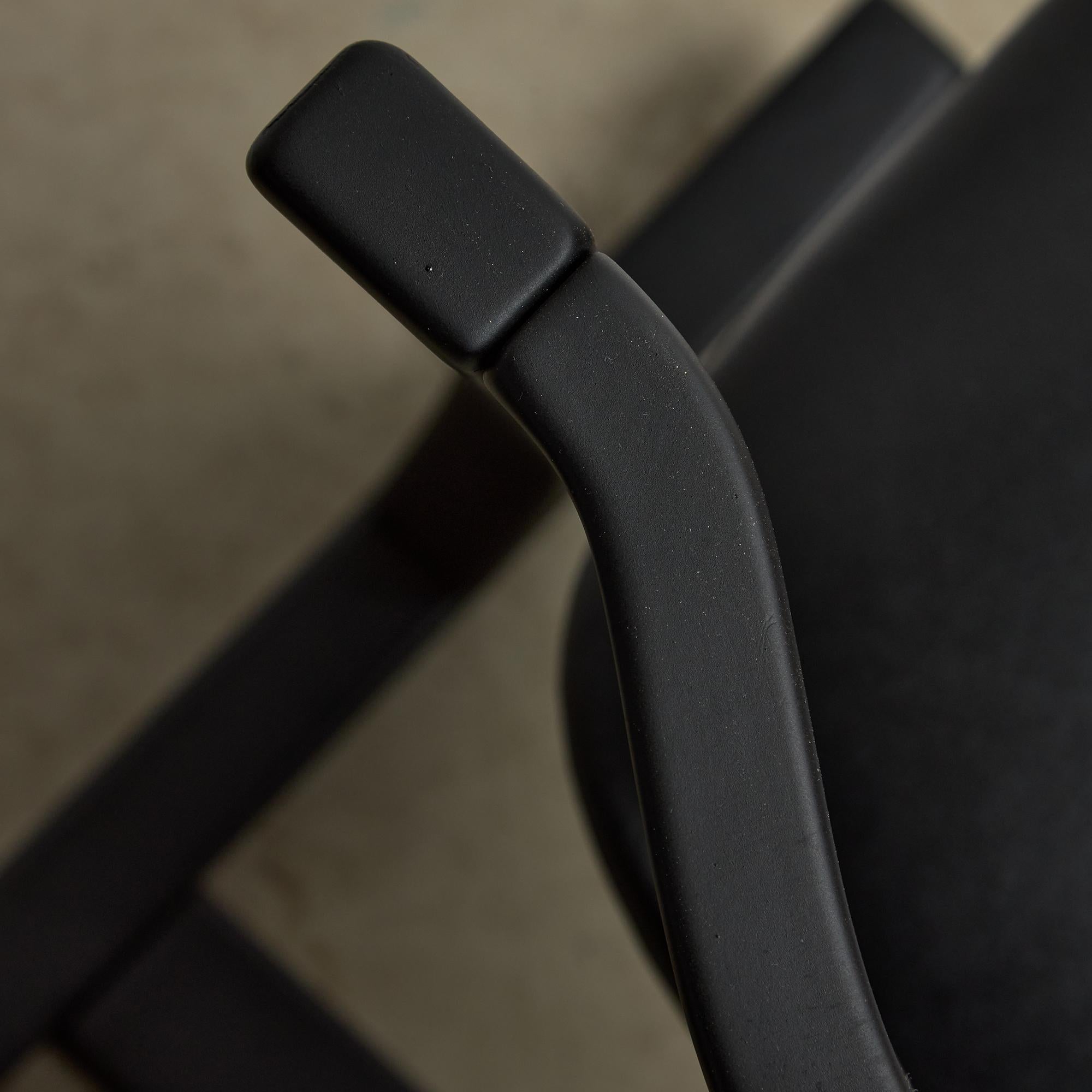 Silla pendular de cuero negro de Peter Opsvik para Stokke, 1983 en venta 5