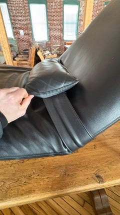 Chaise "Pick-Up" de cuero negro de Tacchini