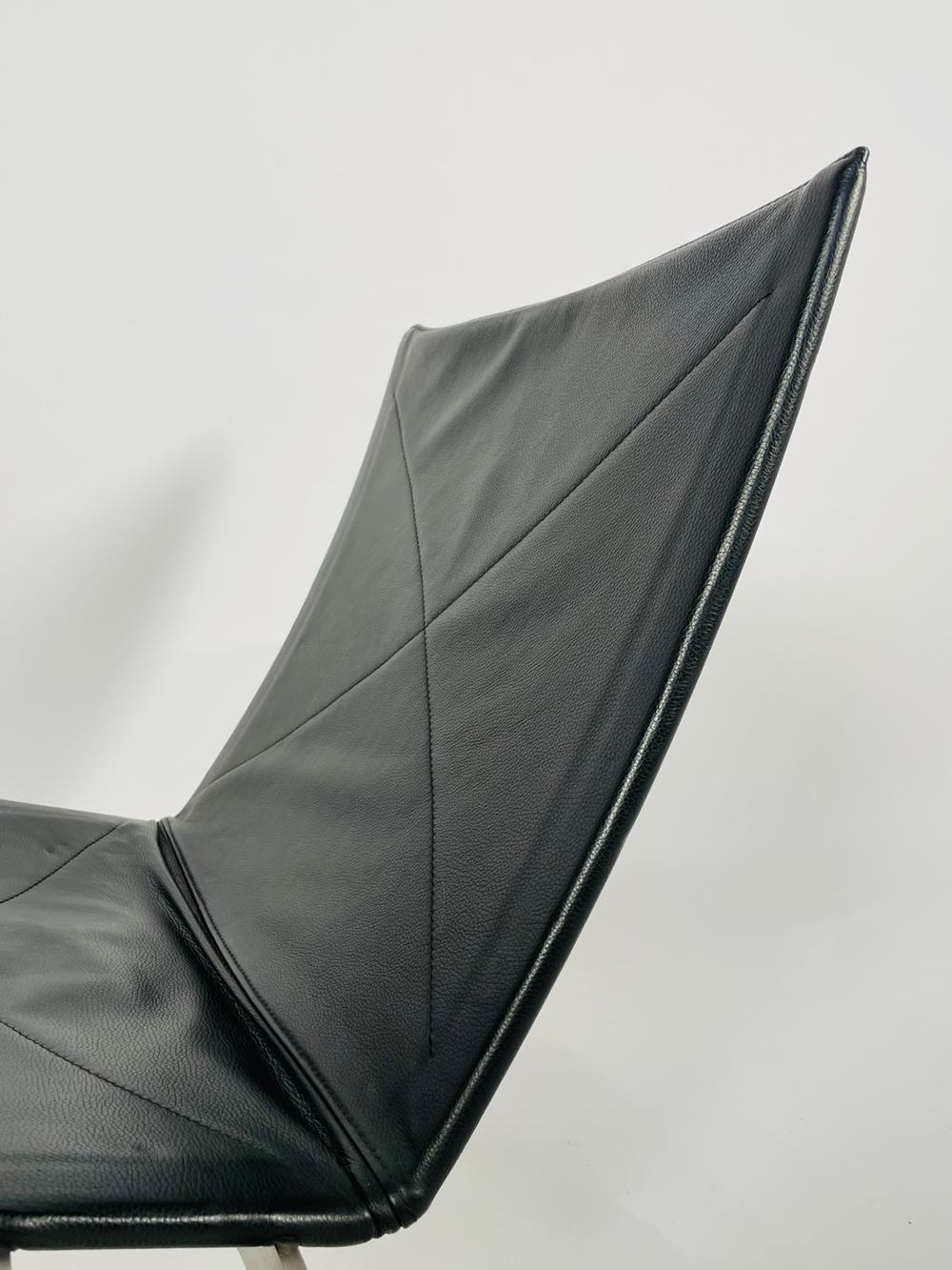 Black Leather PK 22 Lounge Chair by Fritz Hansen 4