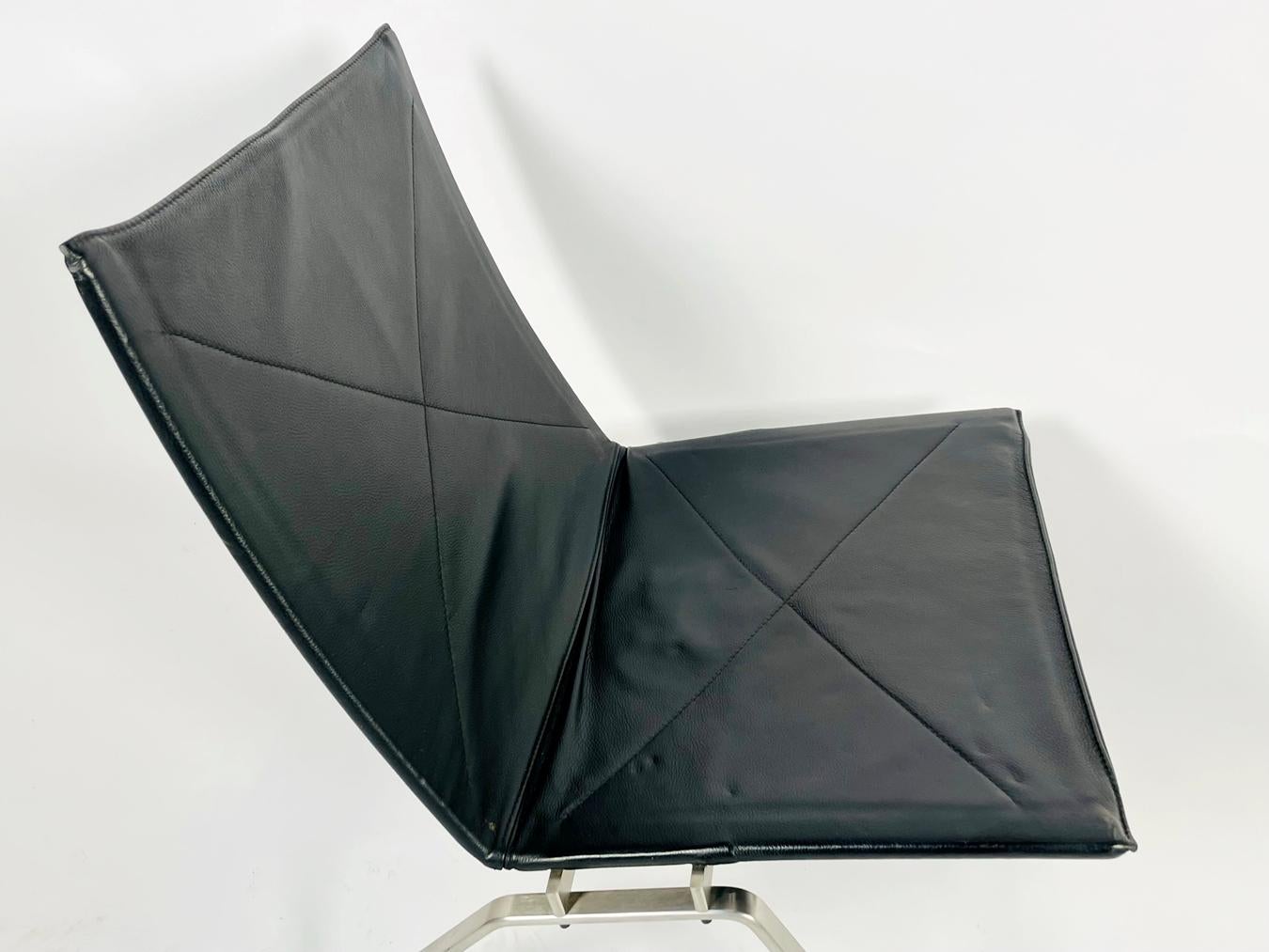Black Leather PK 22 Lounge Chair by Fritz Hansen 9