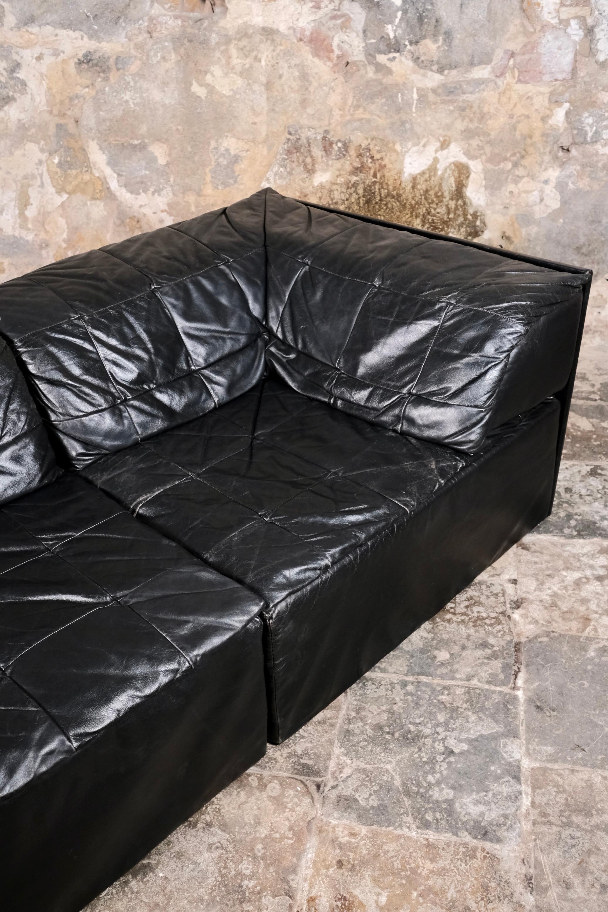 Black leather Player sofa by Hans Hopfer for Roche Bobois, France, 1972 For Sale 3
