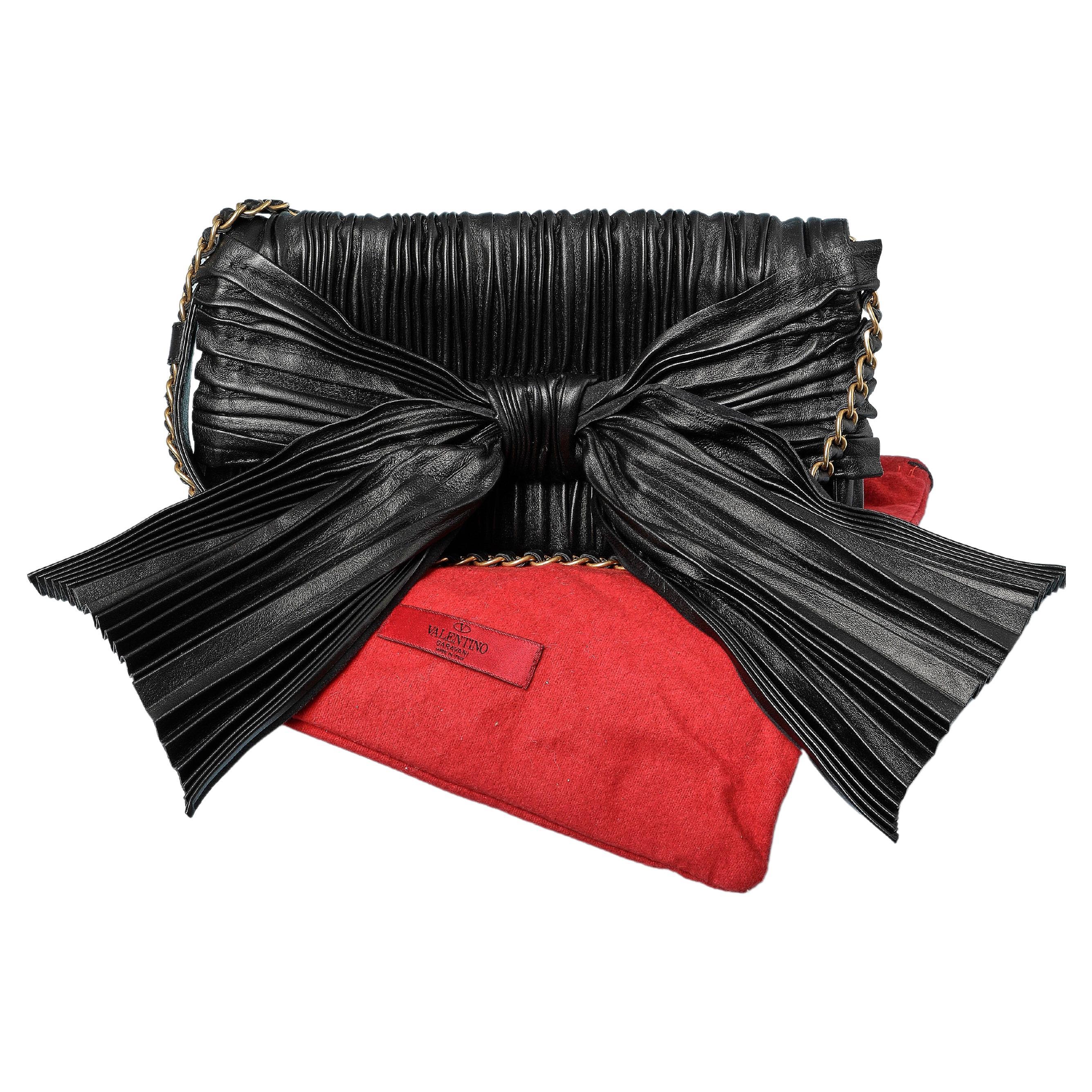 Black leather pleated bag with leather pleated bow Valentino Garavani 