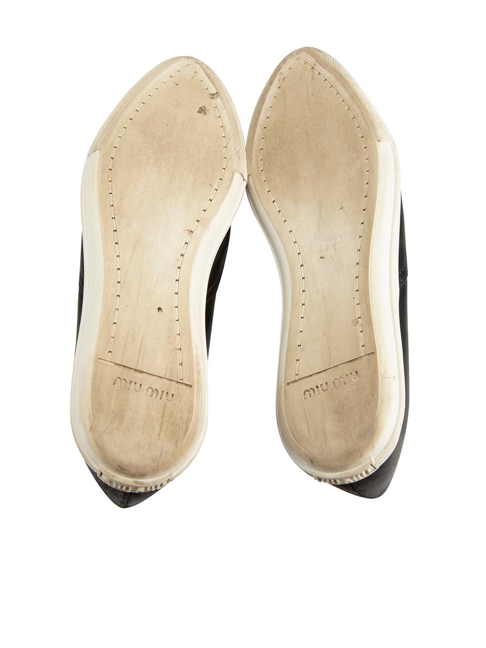 Women's Black Leather Pointed Metal Toe-Cap Flats Size IT 39