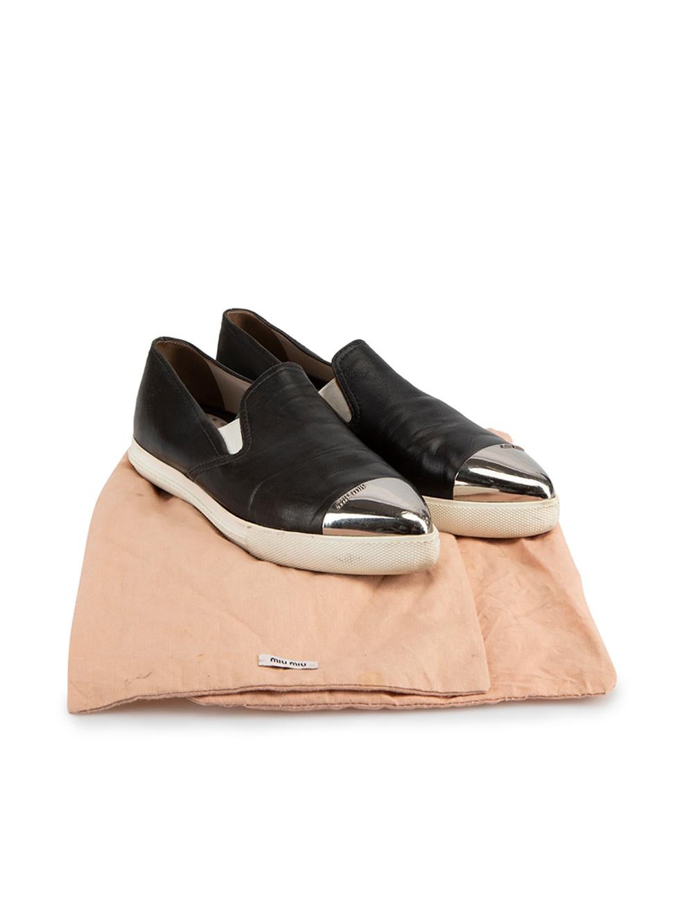 Black Leather Pointed Metal Toe-Cap Flats Size IT 39 3