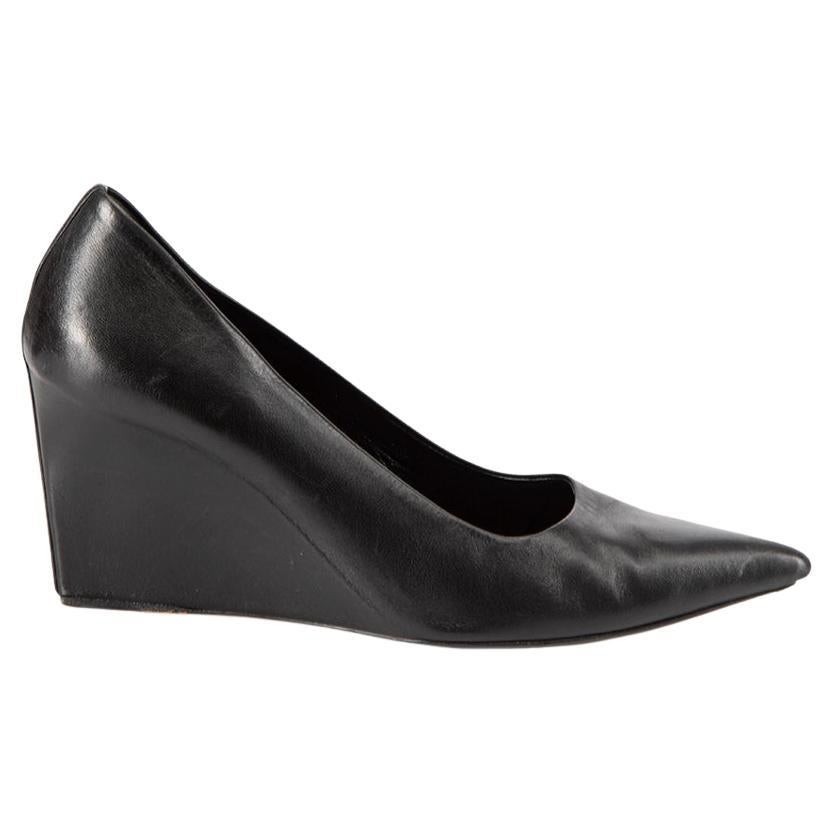 Black Leather Pointed Toe Wedges Size IT 37.5 For Sale