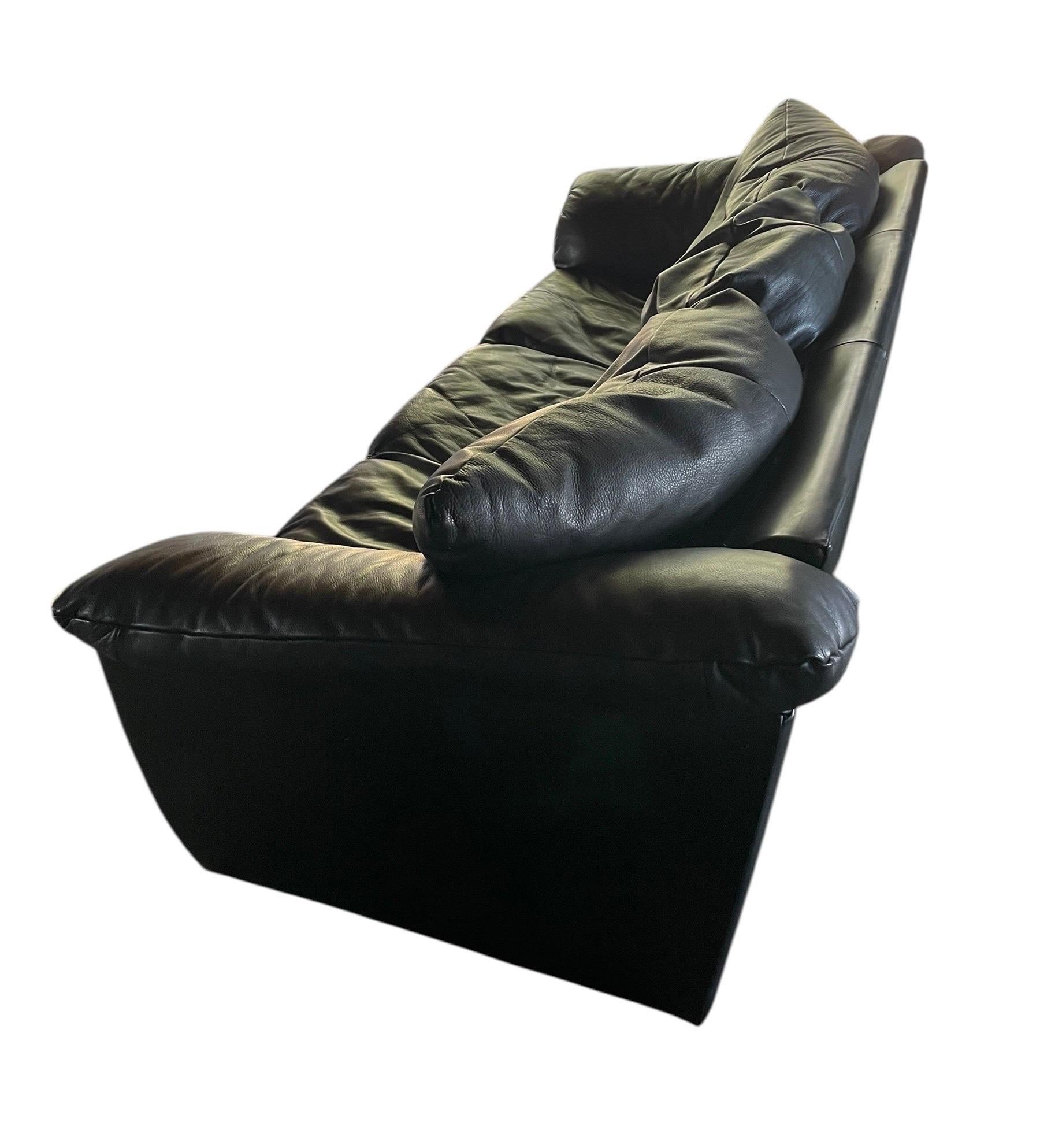 Canapé Postmoderne en Cuir Noir Canapé en Cuir Dans le style de Roche Bobois 3