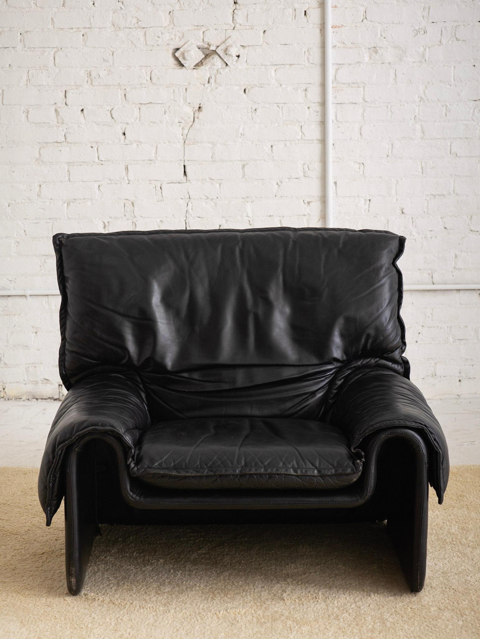 Post-Modern Black Leather “Sara” Lounge Chair by Guido Faleschini for Mariani