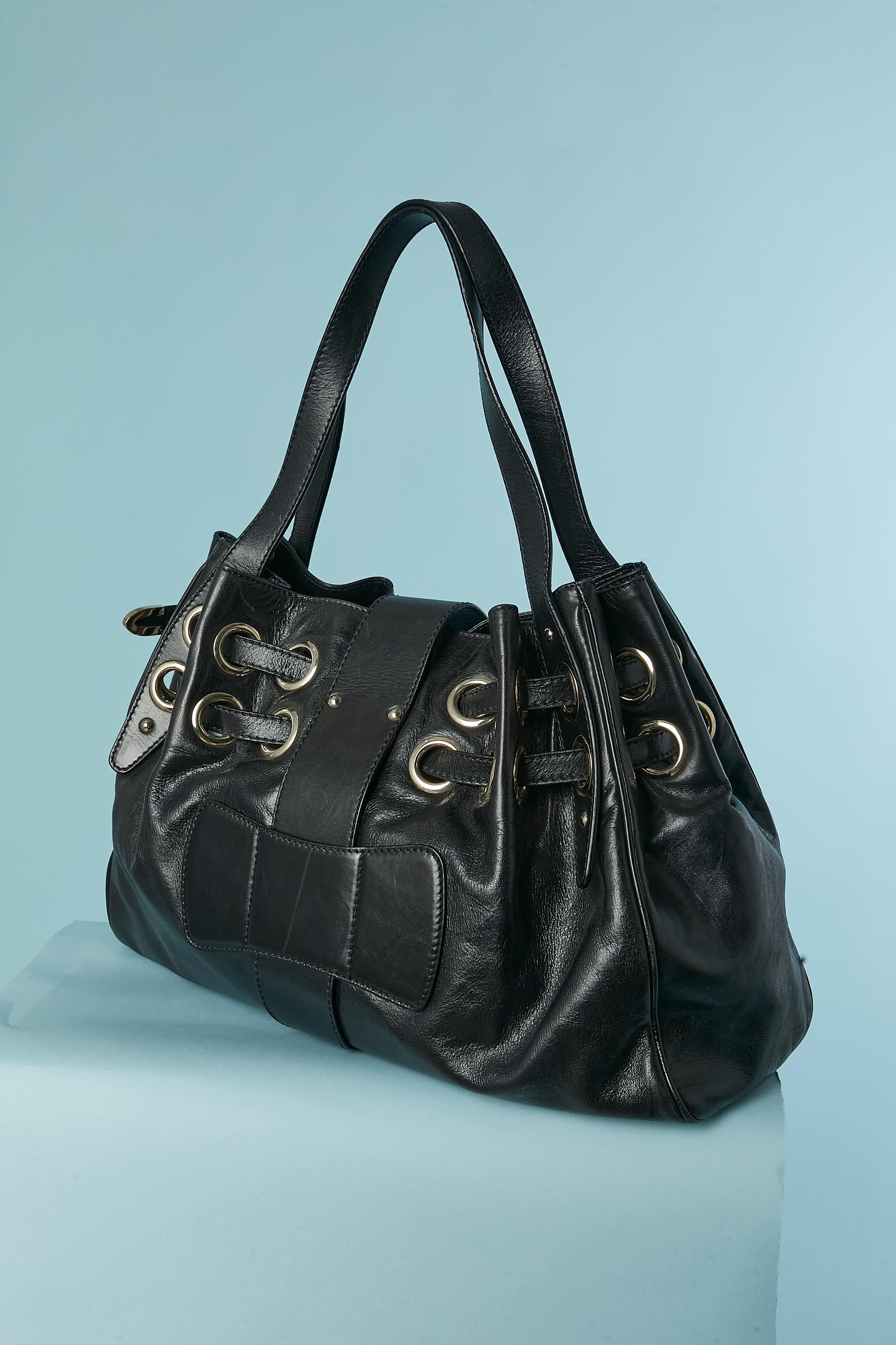 Black leather shoulder bag 