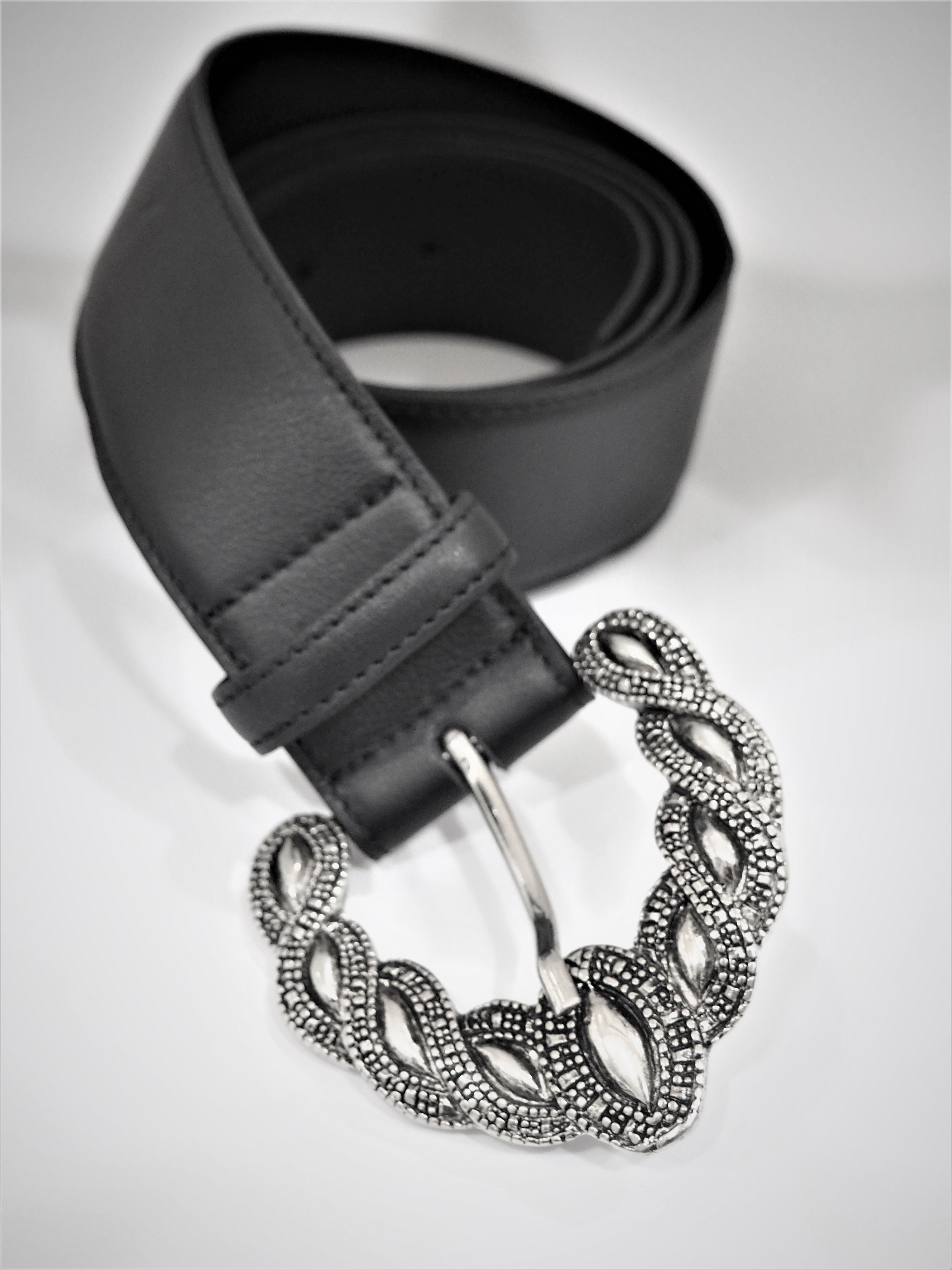 Black leather silver hardware belt NWOT 1
