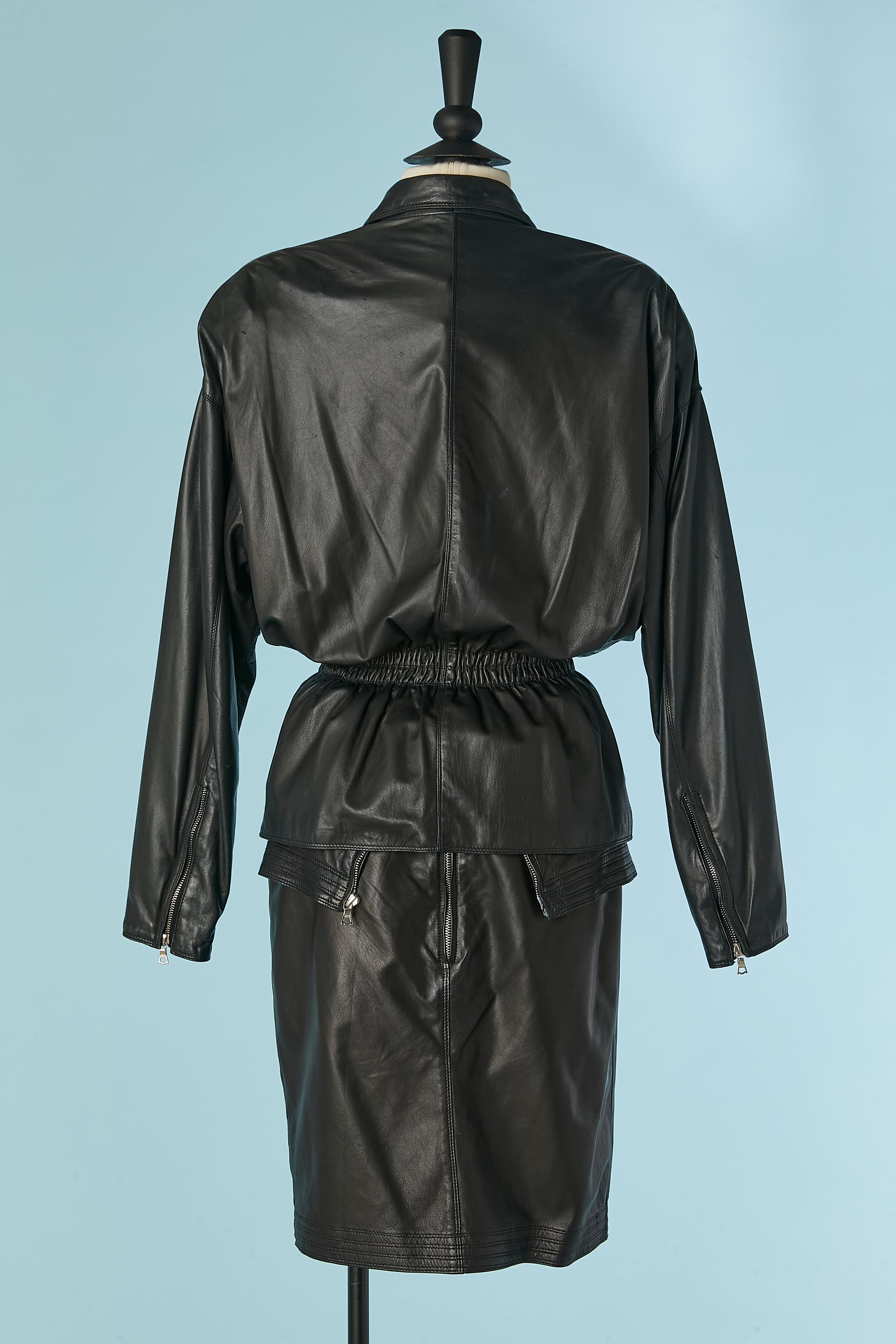Black leather skirt-suit Gianni Versace For Sale 2
