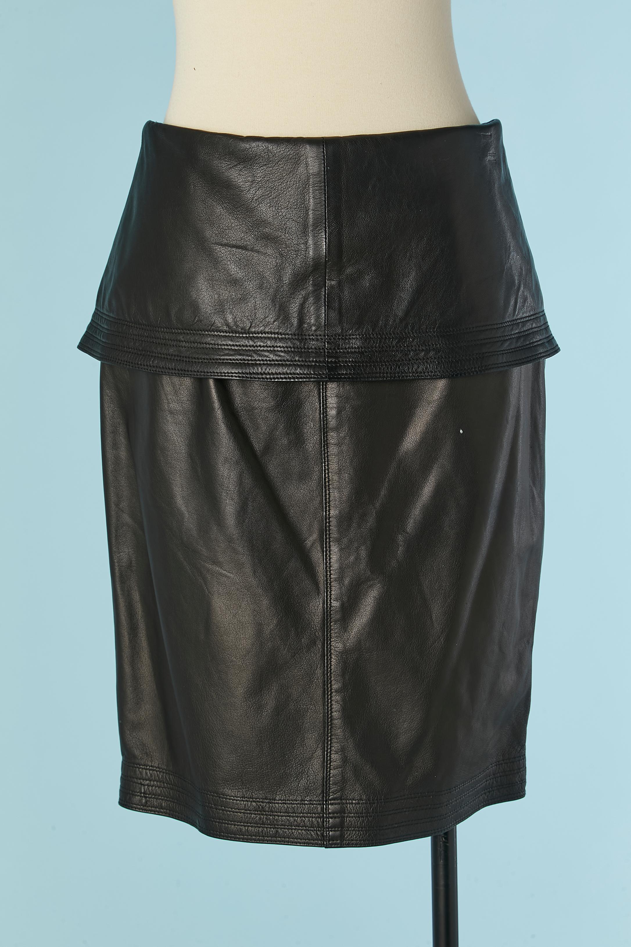 Black leather skirt-suit Gianni Versace For Sale 3