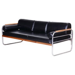 Schwarzes Sofa aus schwarzem Leder von Thonet aus den 1930er Jahren in Tschechien