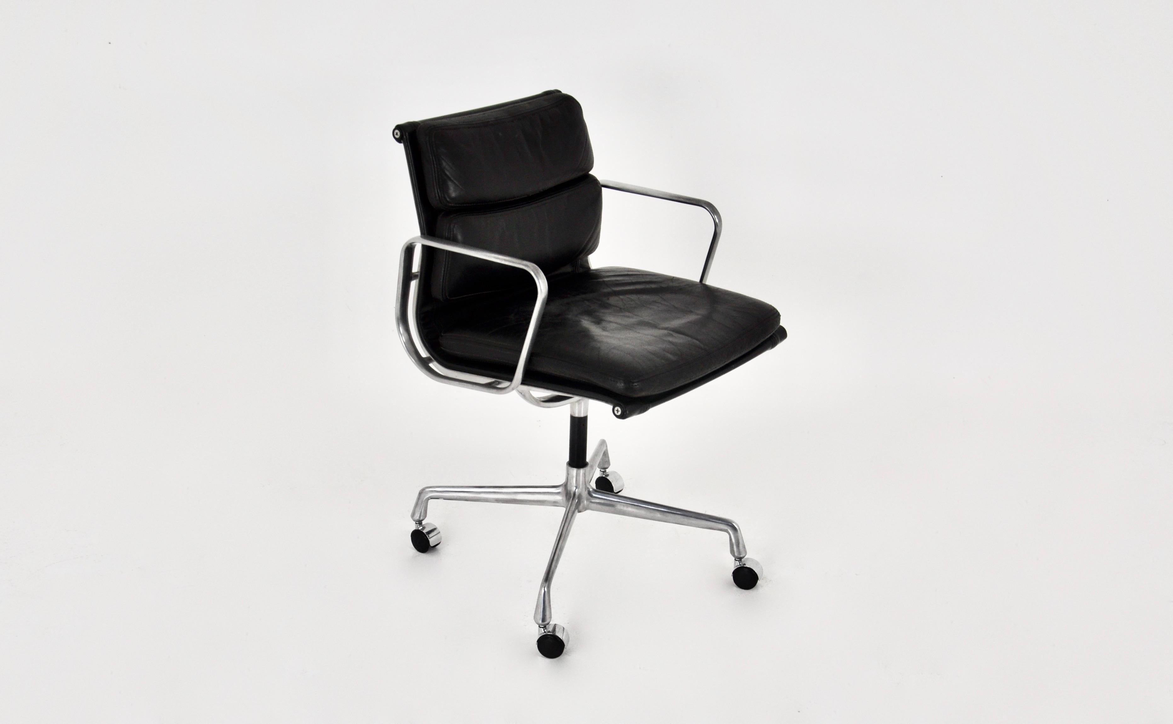 Mid-Century Modern Black Leather Soft Pad Office Chair by Charles and Ray Eames for Icf, 1970s