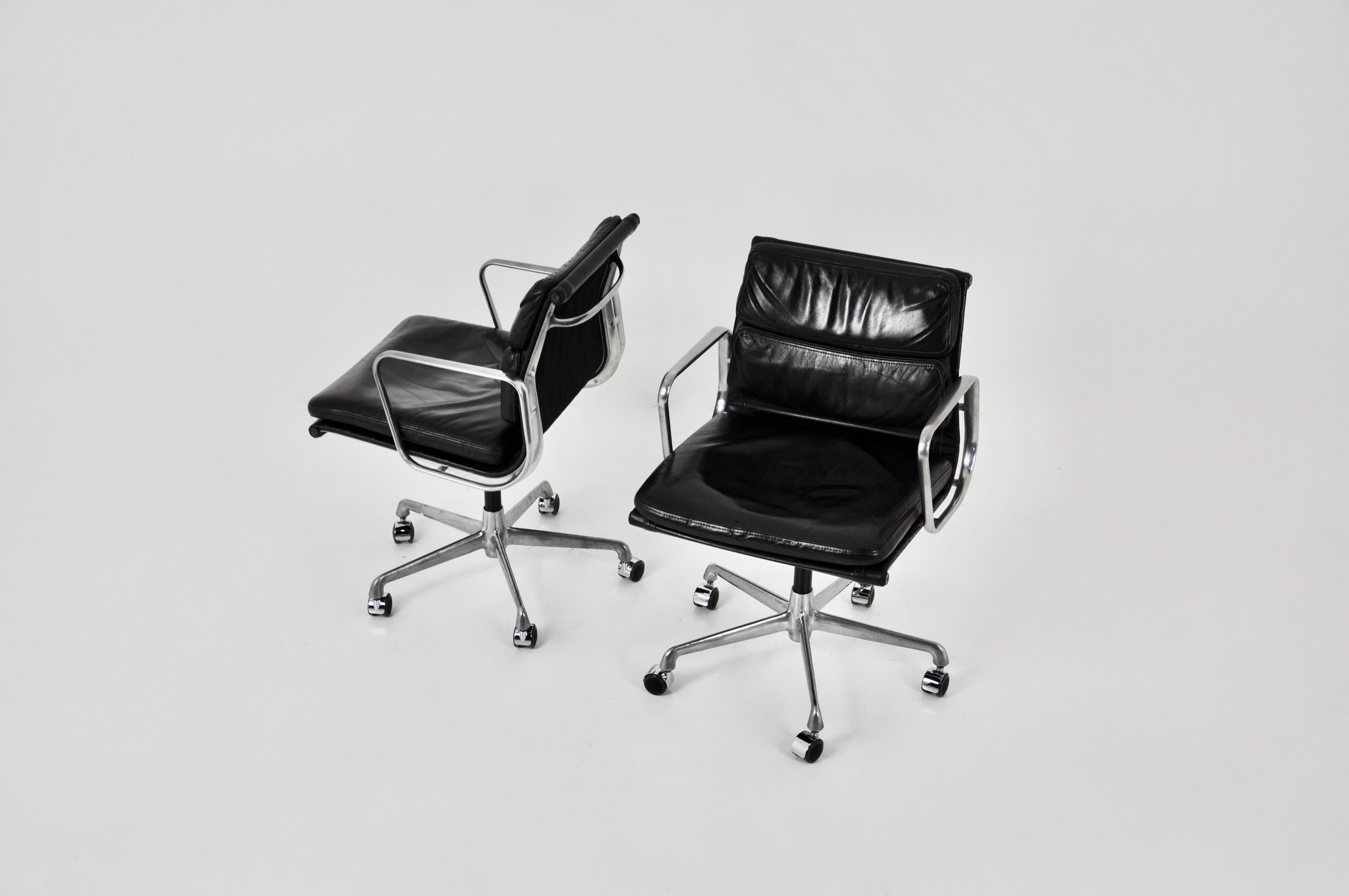 Mid-Century Modern Black Leather Soft Pad Chair by Charles and Ray Eames for Icf, 1970s, Set of 2