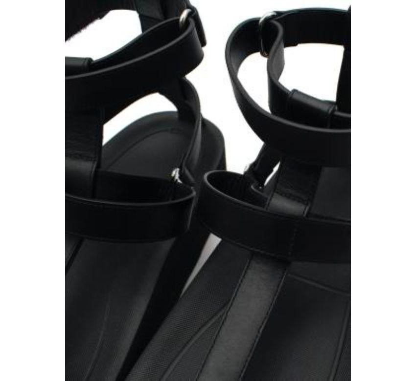 Women's Hermes Black Leather Strap Sandals - Size 40 For Sale