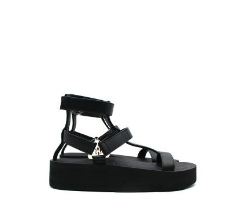 Hermes Black Leather Strap Sandals - Size 40 For Sale 4