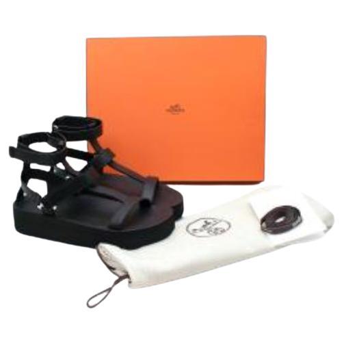 Hermes Black Leather Strap Sandals - Size 40 For Sale