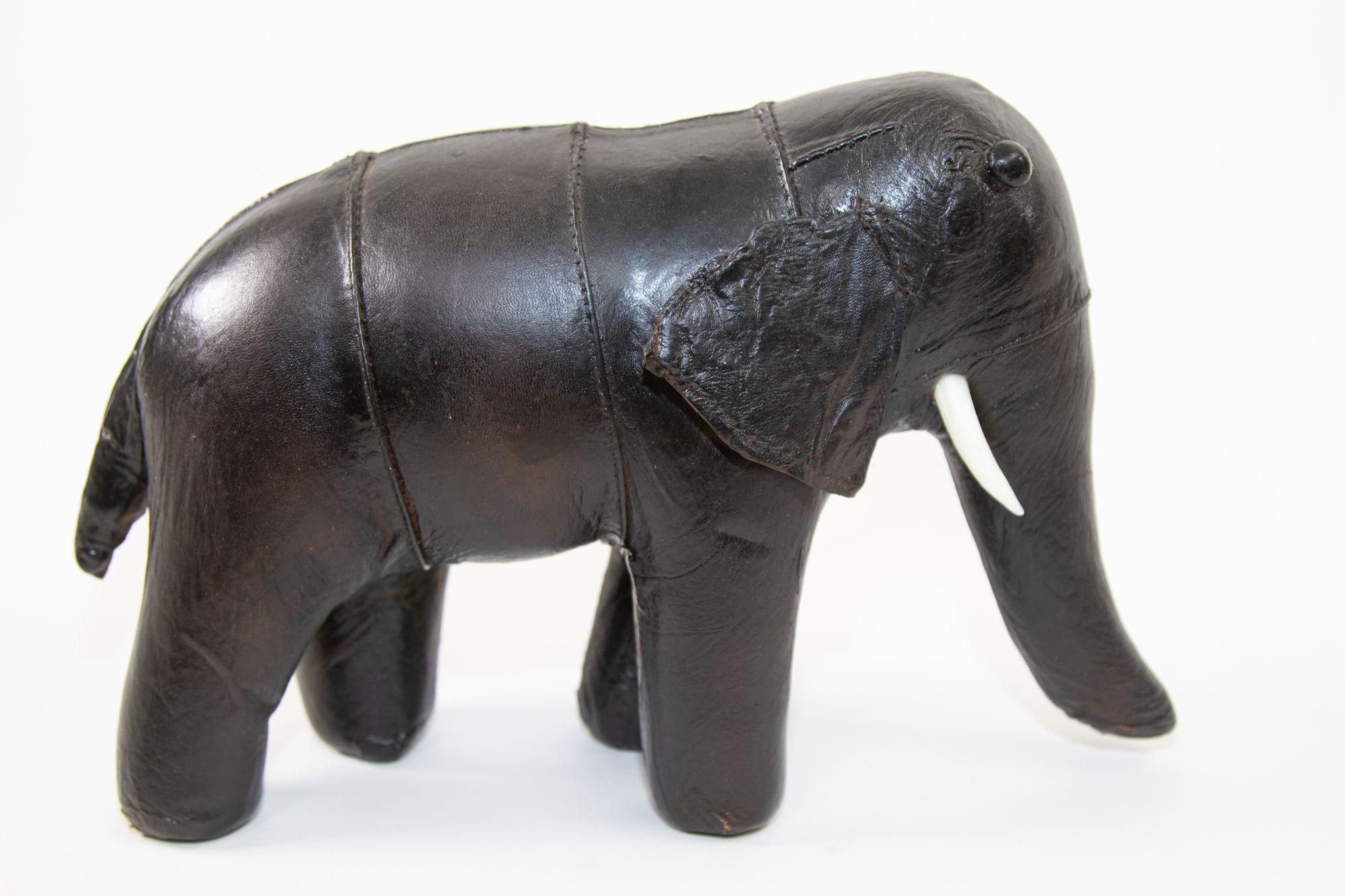 black elephant toy
