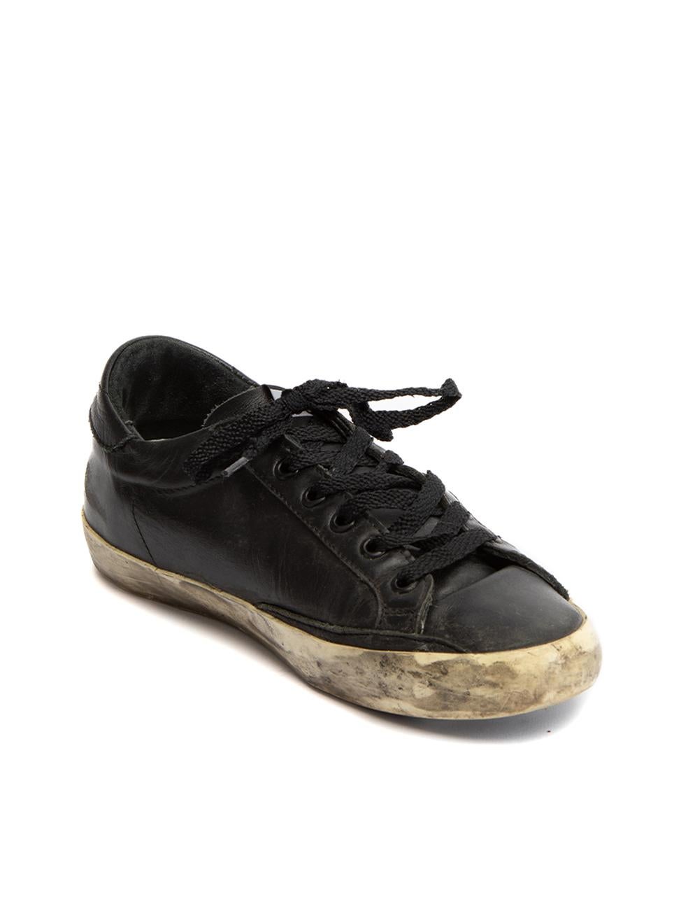 CONDITION is Very good. Minimal wear to shoes is evident. Light creasing to leather exterior on this used Golden Goose designer resale item. This item comes with original dustbag.
 
 Details
  Black
 Leather
 Low top trainer
 Lace up
 Round toe
