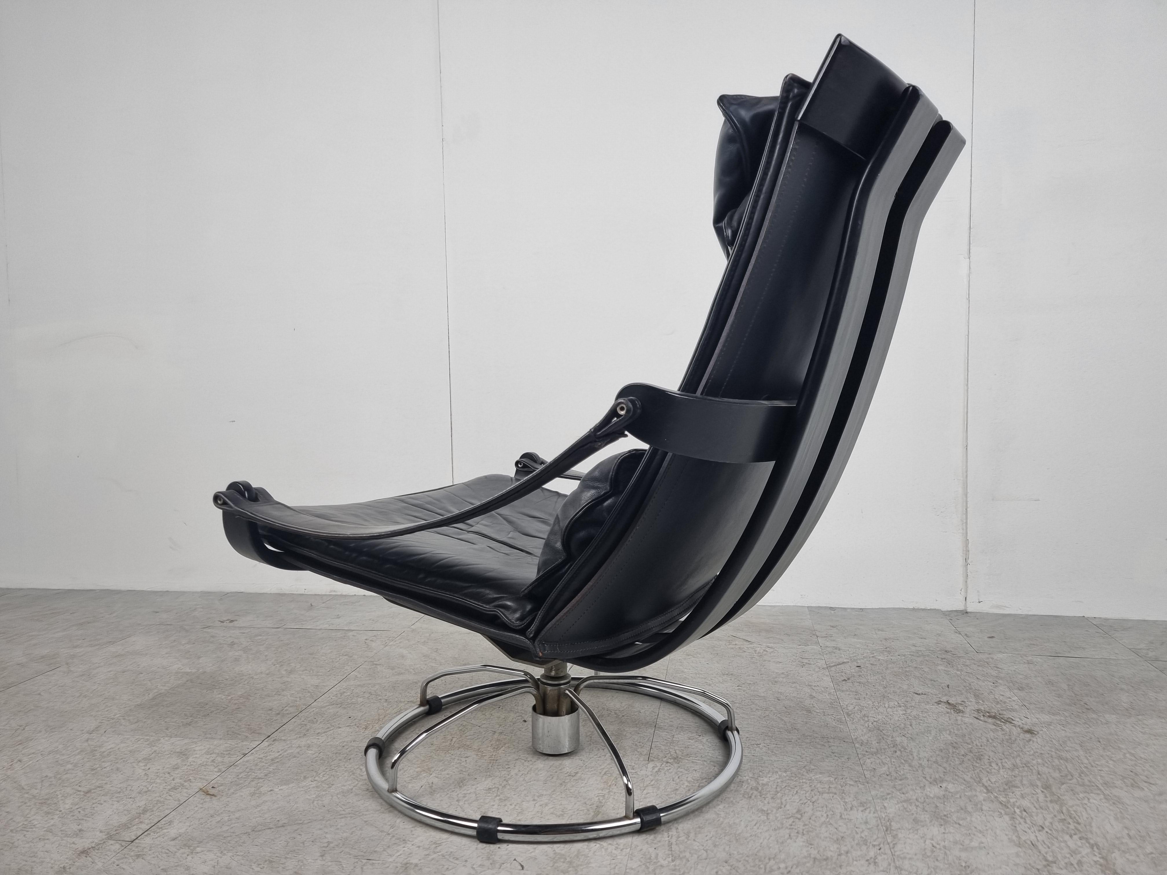 Black leather swivel chair by Ake Fribytter for Nelo Möbel, 1970s For Sale 3