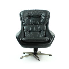 Black Leather Swivel Chair by Peem Company, Finland, circa 1960s