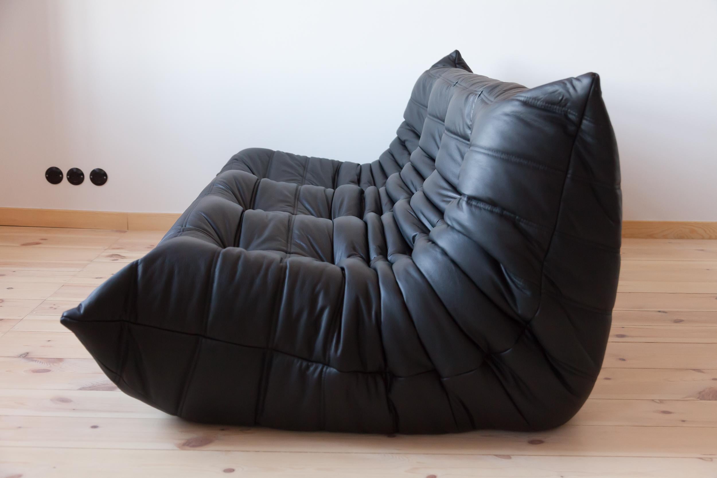 Black Leather Togo Living Room Set by Michel Ducaroy for Ligne Roset For Sale 9